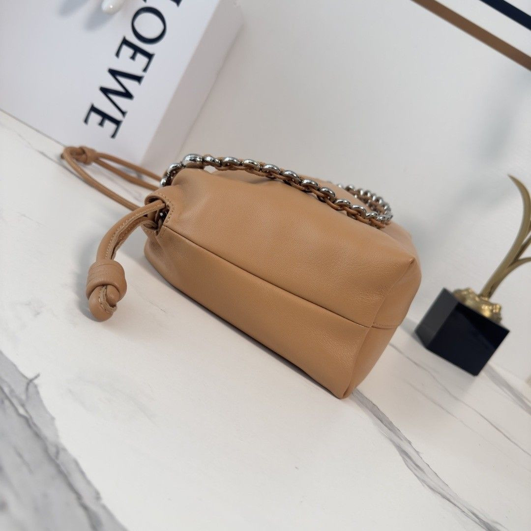 L0ew* Medium Flamenco purse in mellow nappa lambskin 30x10.5x20cm