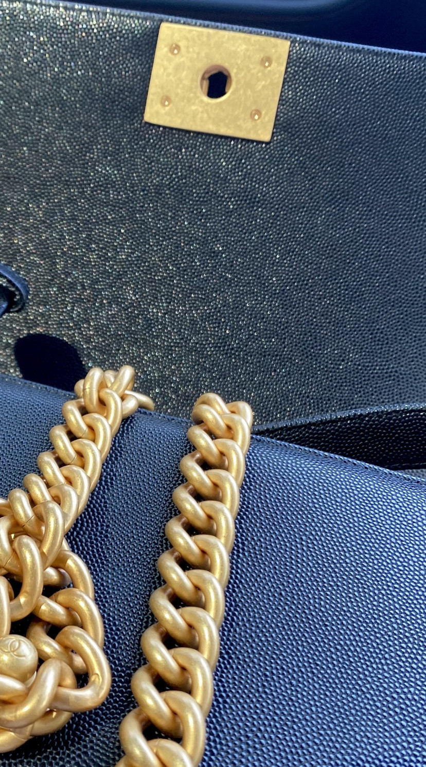 CHANEL Small BOY Handbag A67085 12x20.5x8.5cm