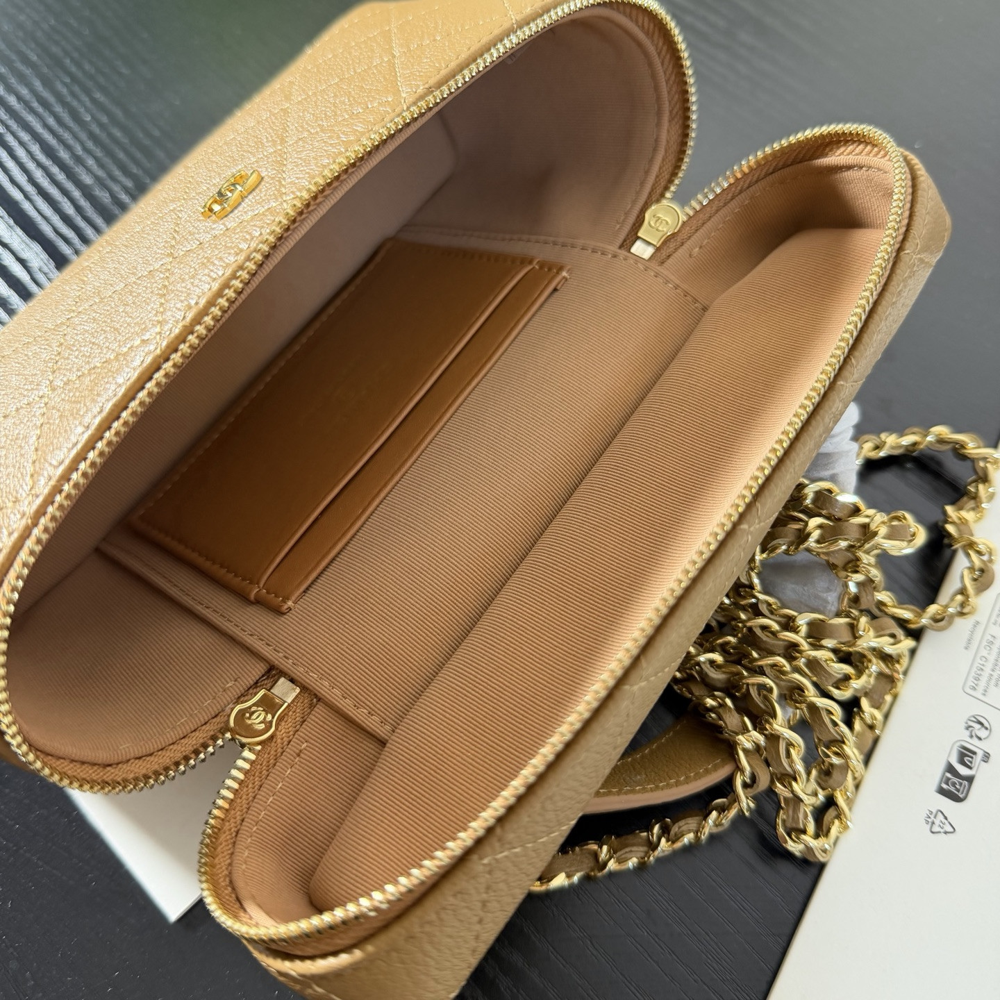 Ch**el classic vanity with chain handbag 17x19.5x5cm