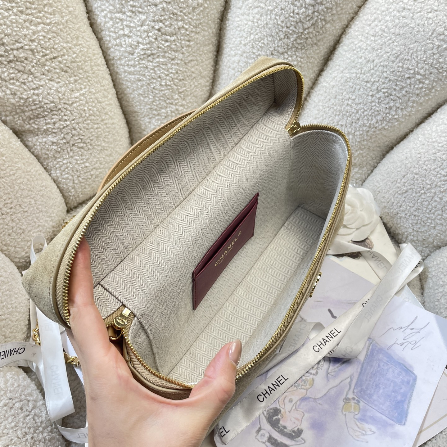 Ch**el Classic Vanity with chain Handbag AS6473 17x29x5.5cm