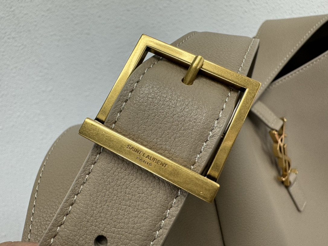 Y51 LE 5 À 7 30 X 31 X 13 CM