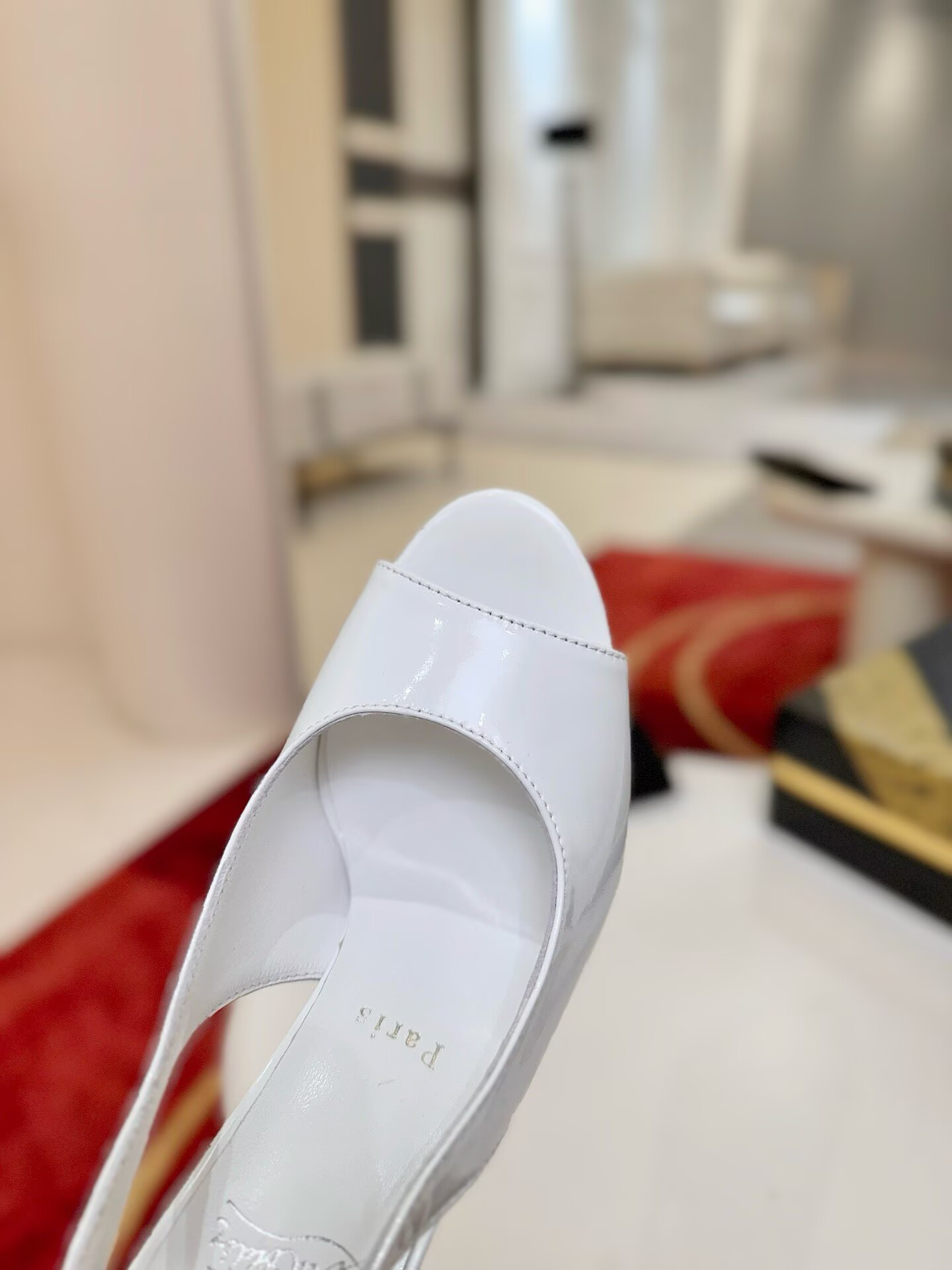 UA Chr1st1an Louboutin Sofia Z 100 mm Slingback
