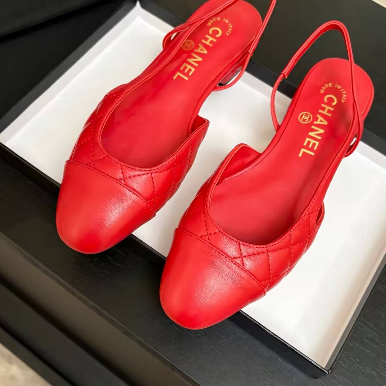 UA Ch**el SLINGBACKS FLAT