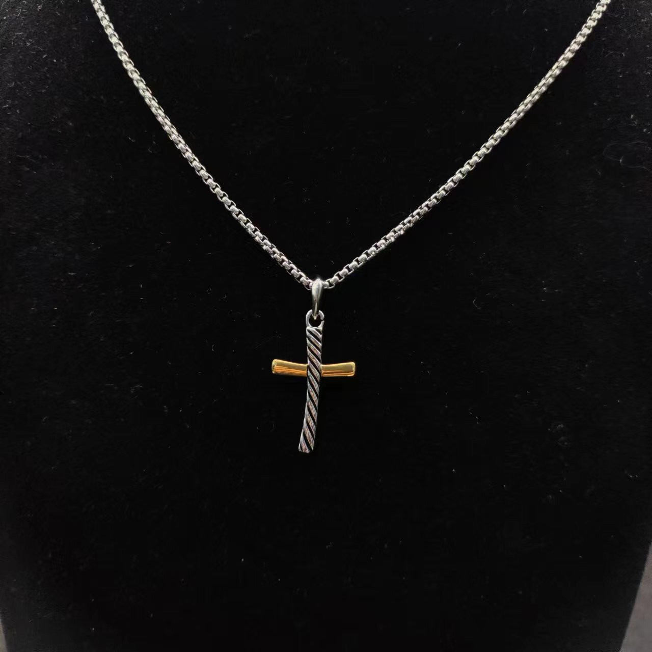 David Yurman Cross Necklace(Chain length 45+5cm delay chain Chain thickness 2mm)