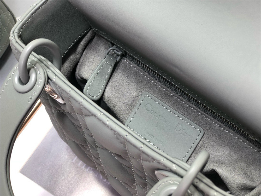 Mini Lady D10r Bag 6.5 x 6 x 3 inches