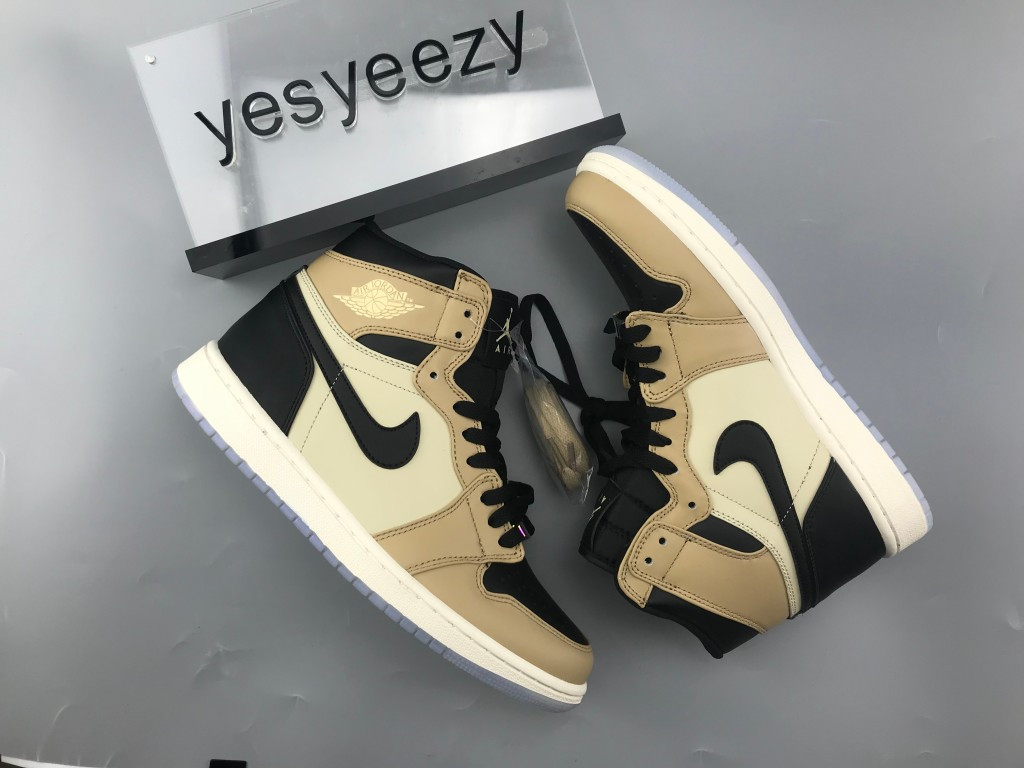 UA AIR JORDAN 1 HIGH PREMIUM WMNS â€œFOSSILâ€