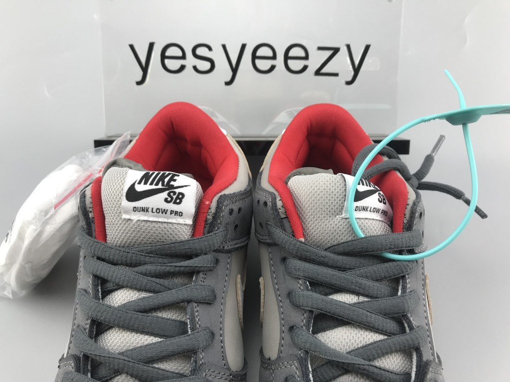 UA NIKE JEFF STAPLE X DUNK LOW PRO SB 