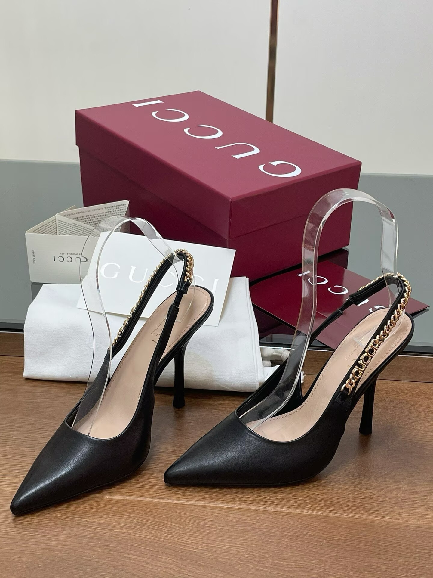 UA Gvc*1 Signoria Slingback Pump