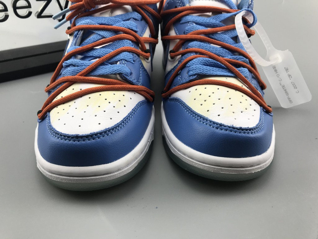 UA OFF WHITE X NIKE SB DUNK LOW "UNC"