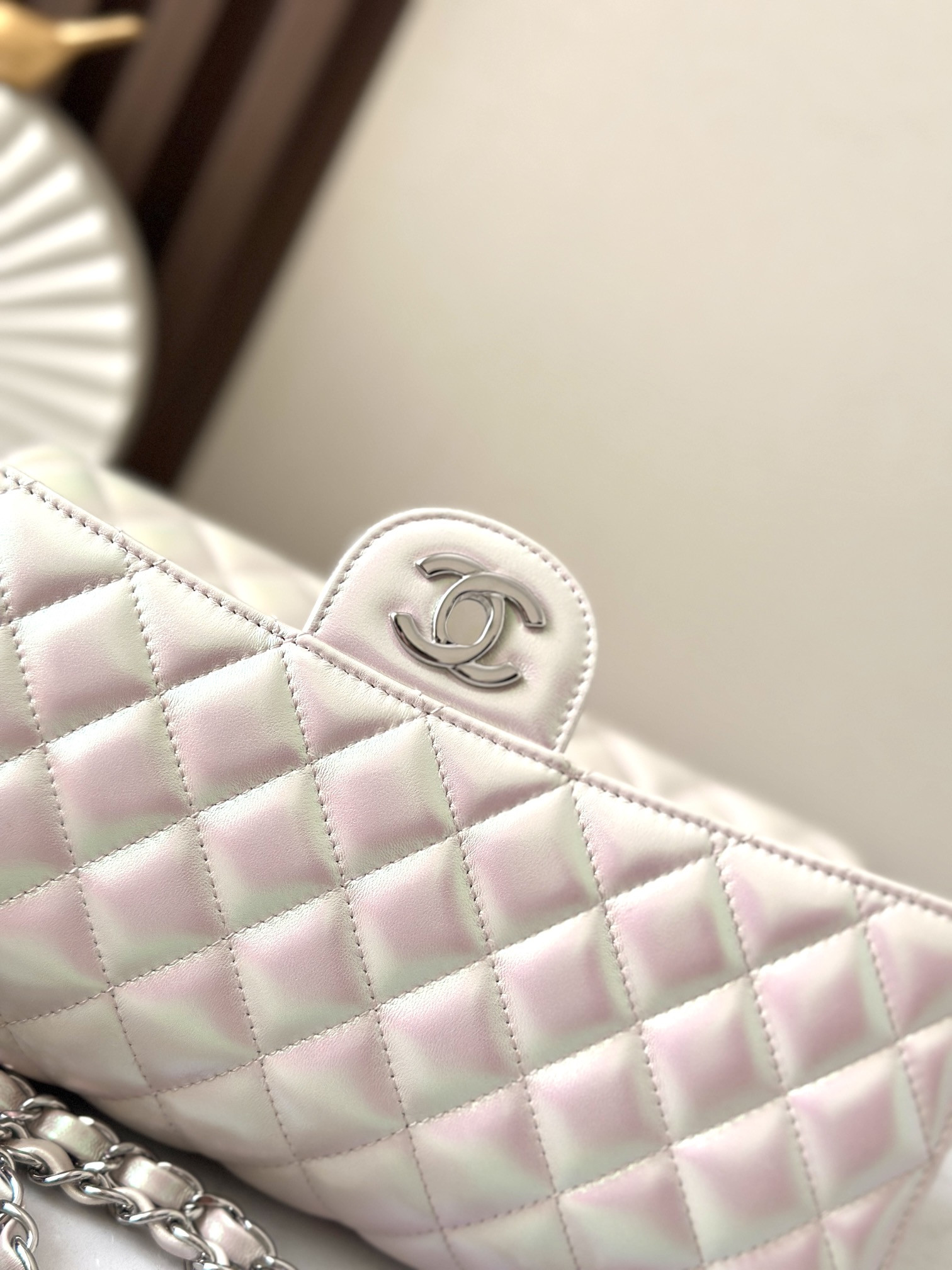 Ch**el classic flap a01112 15.5×25.5×6.5cm