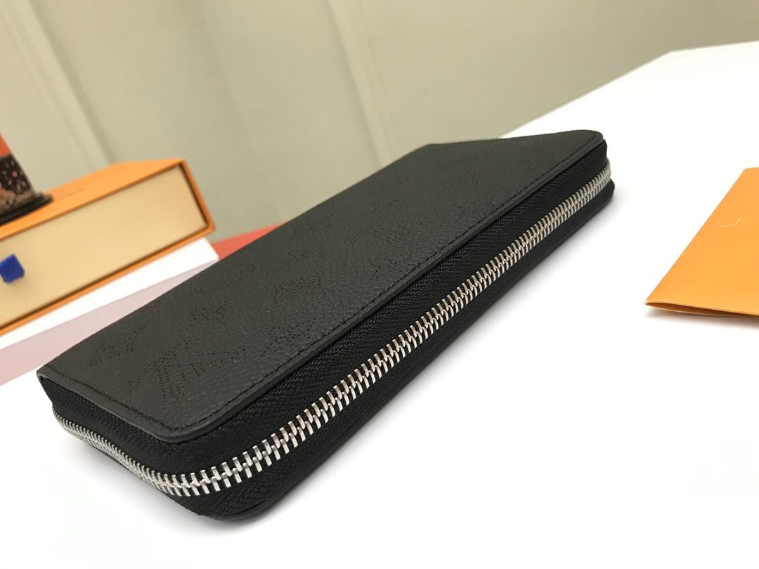 LV Zippy Zipper Wallet M61867 10.5x2.5x19.5cm