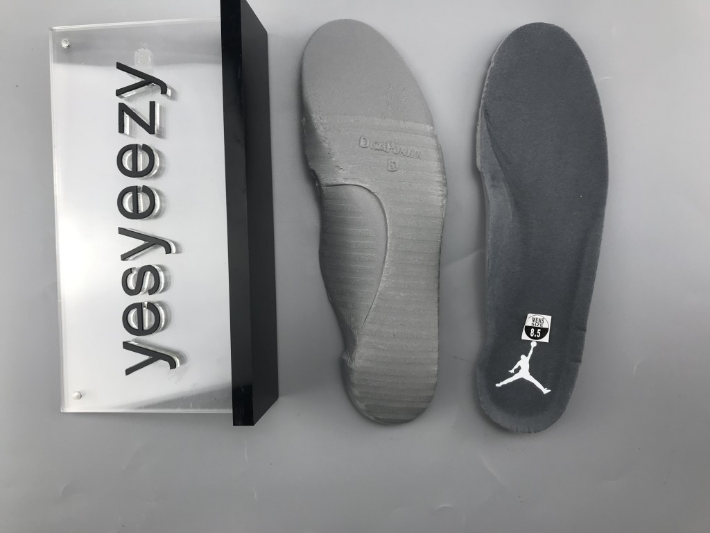 UA AIR JORDAN 13 RETRO 