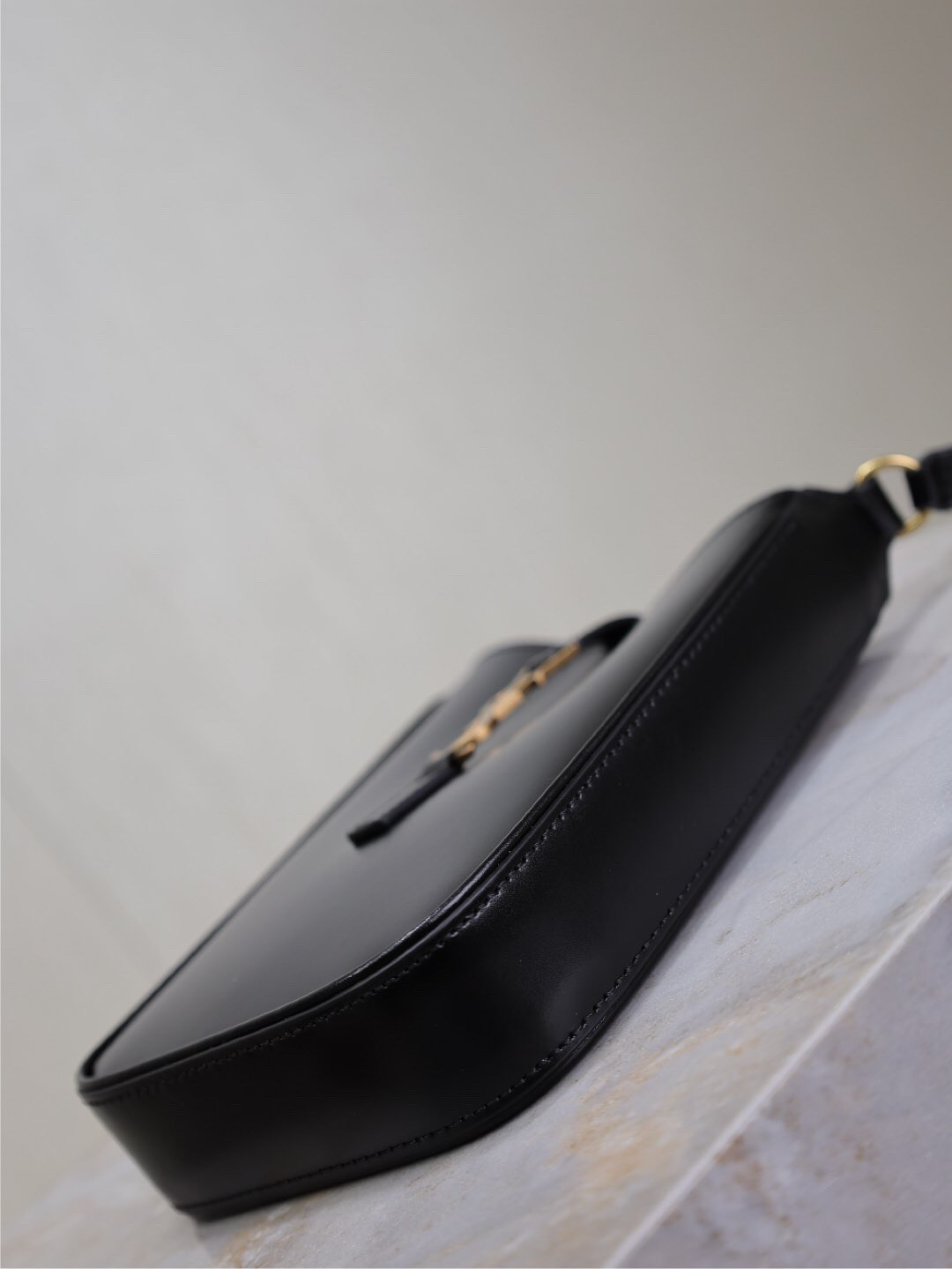 Y51 LE 5 A 7 Mini 18x13.5x3.5cm