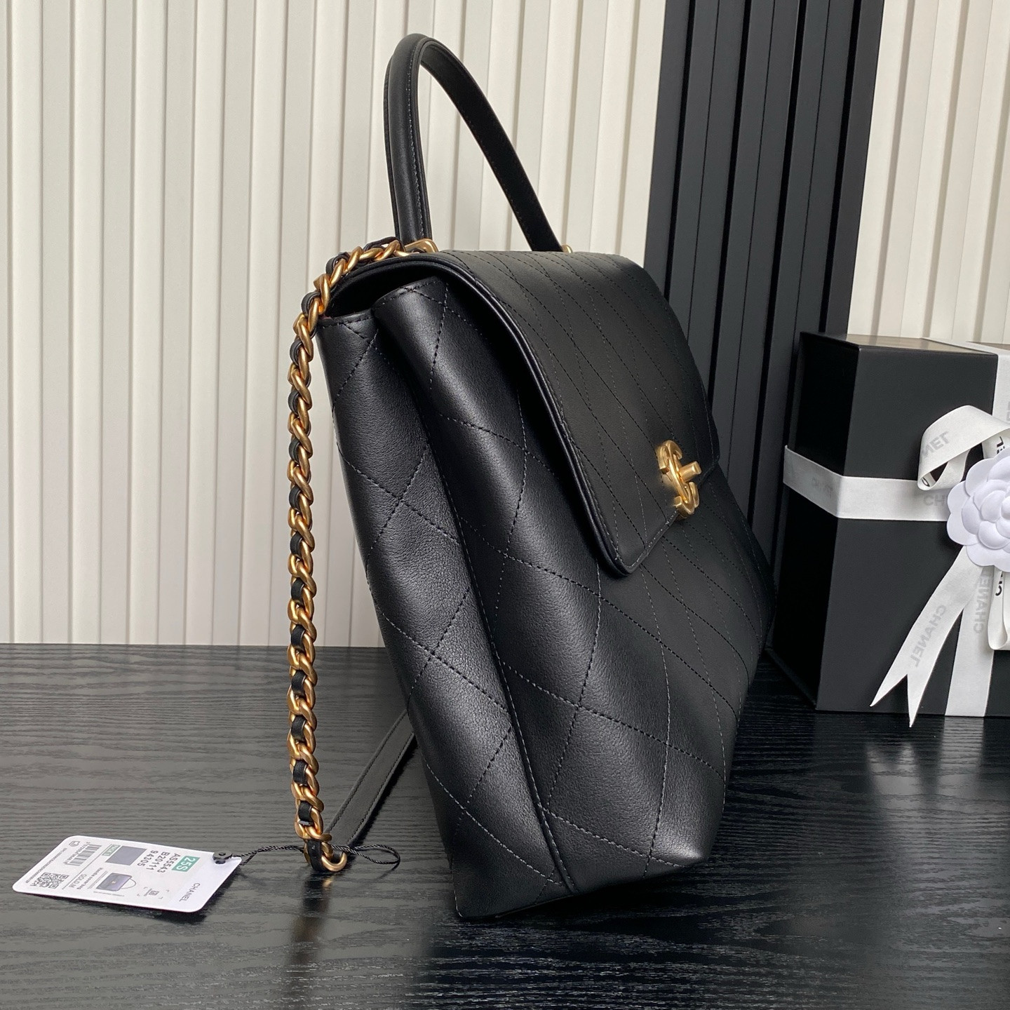 Ch**el Maxi Flap Bag with Top Handle AS5543 26x37x10cm