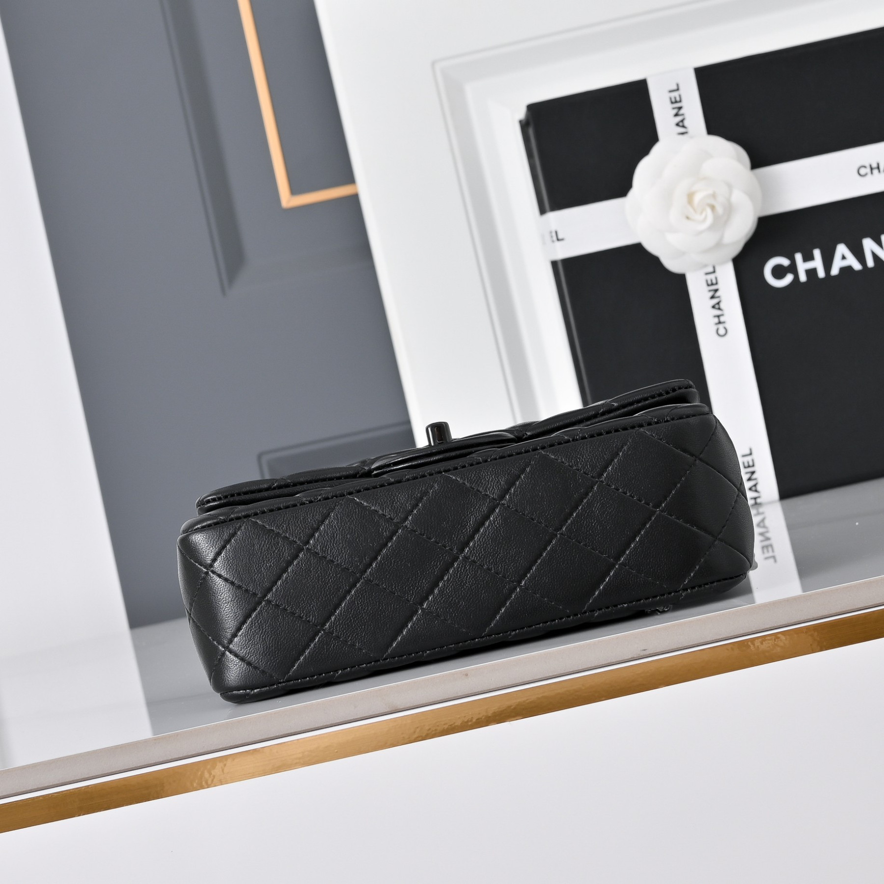 Ch**el Mini Flap Bag A69900 20x12x6cm