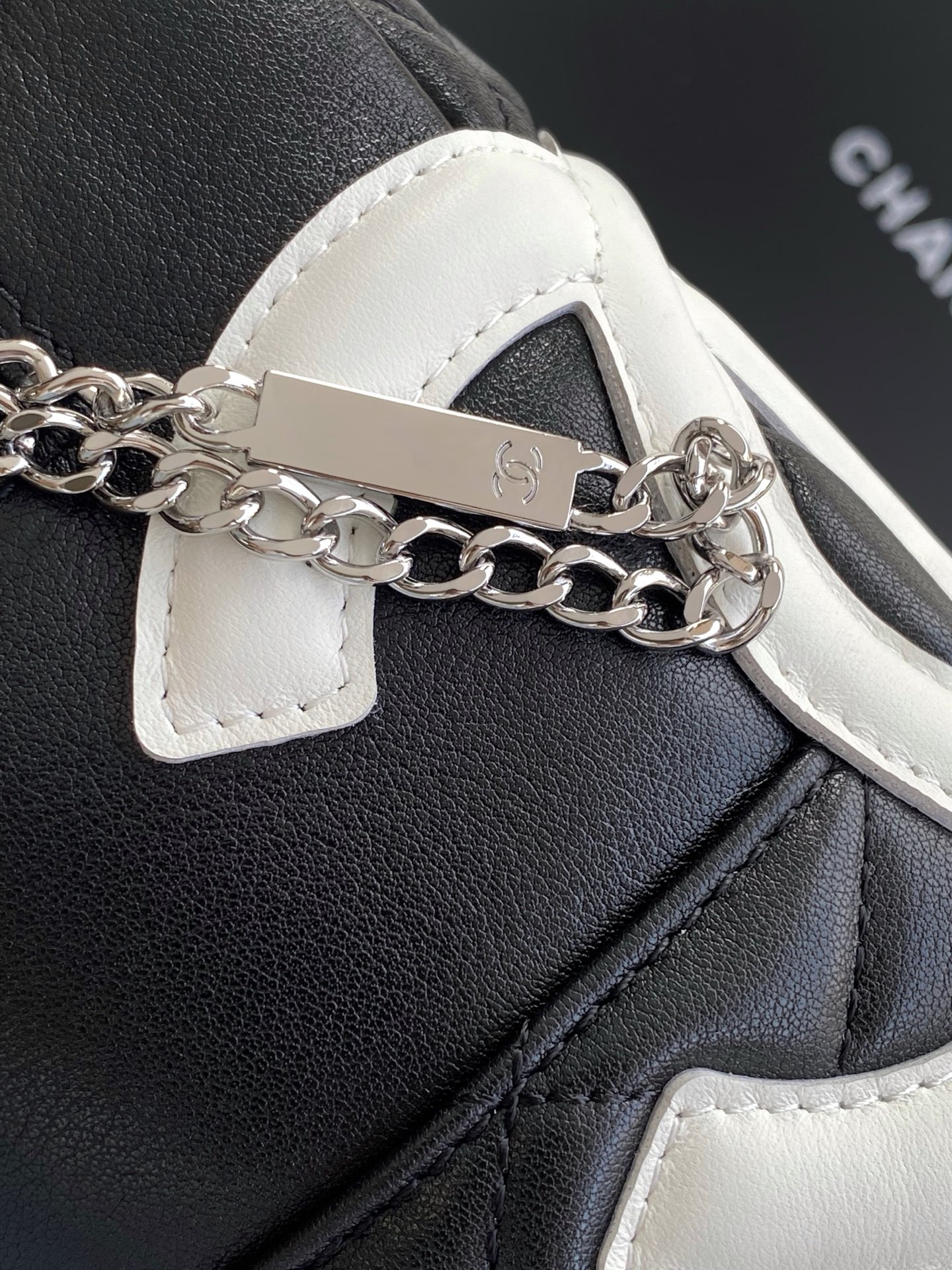 Chanel Cambon Tote Bag 15x27x10cm