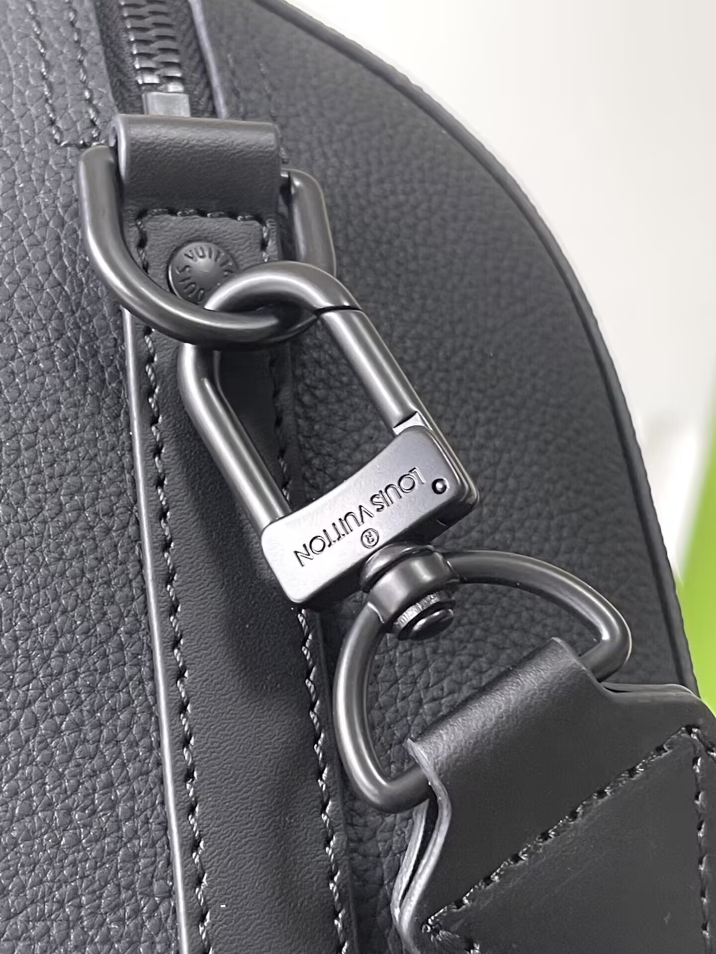 LV City Keepall M59255 27x17x13cm