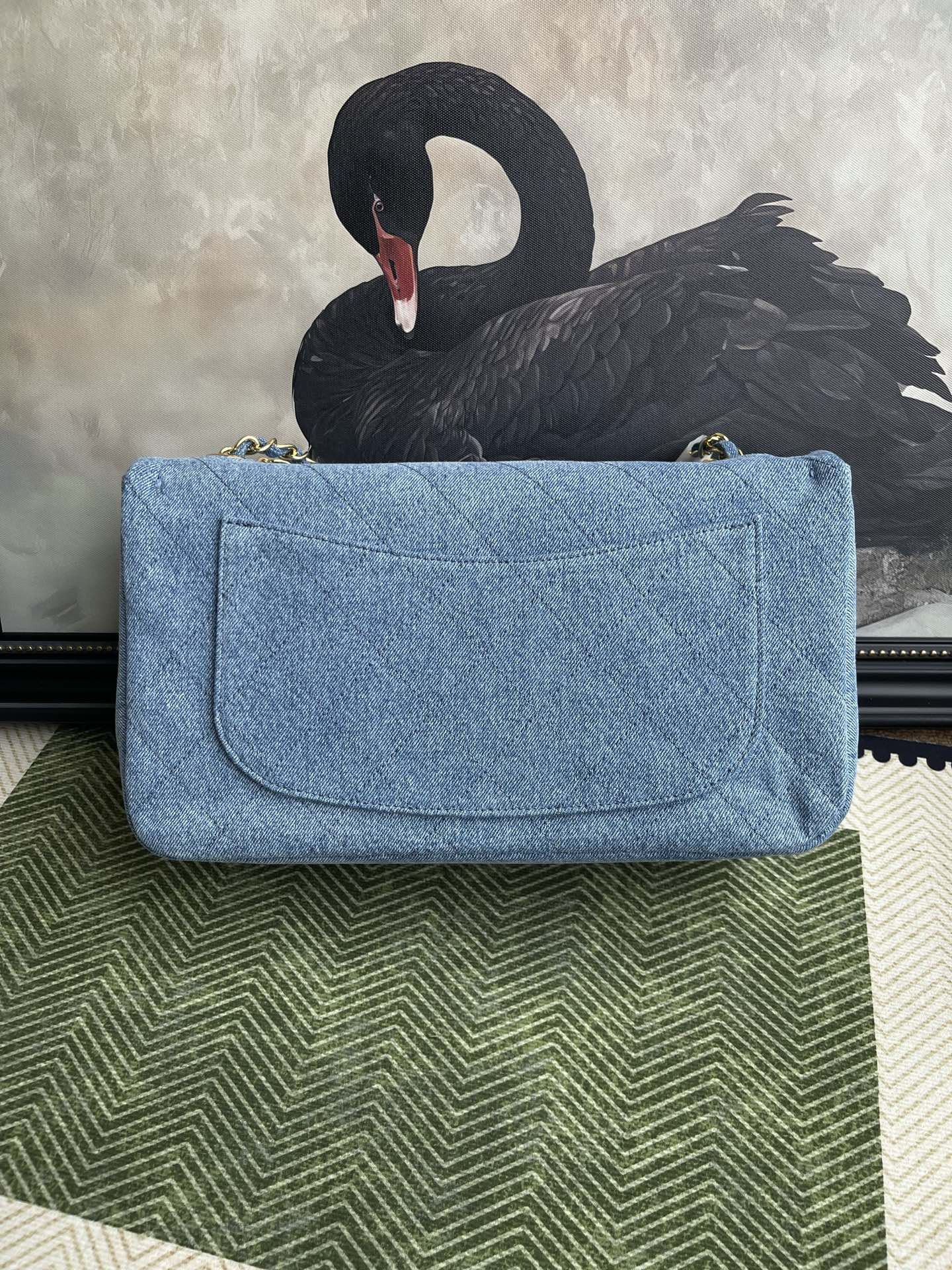 Ch**el Maxi Flap bag AS6281 19.5x32x10cm
