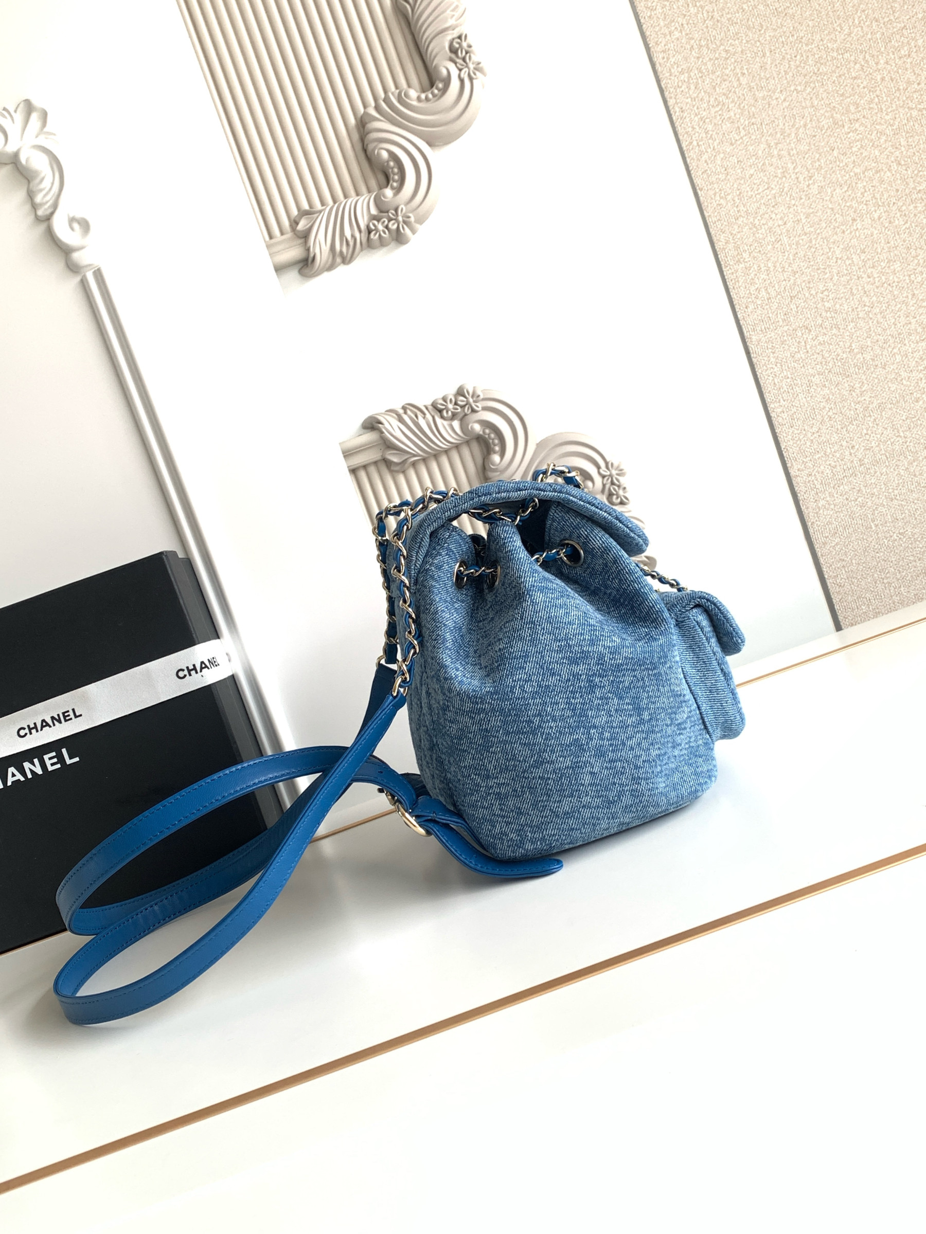 Ch**el Backpack AS2805 18x18x12cm