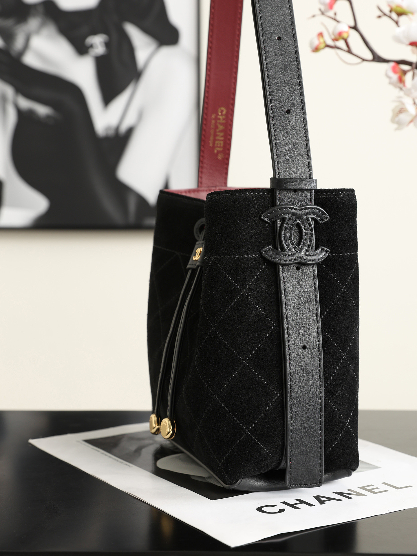 Ch**el Bucket Bag AS6537 18x18x10cm