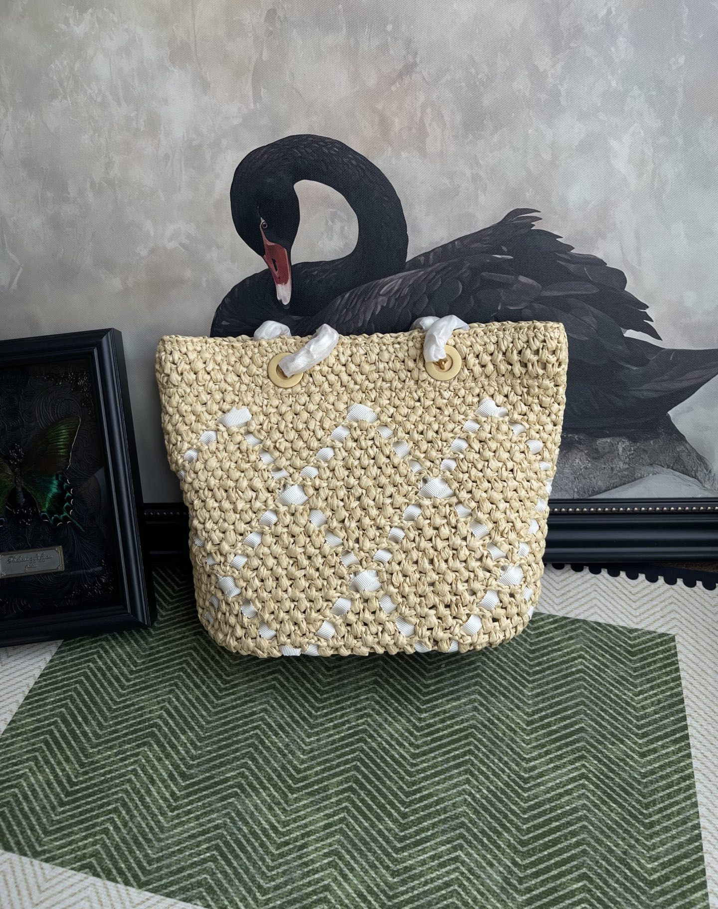 Ch**el Shopping Handbag AS5811 22x31x10cm
