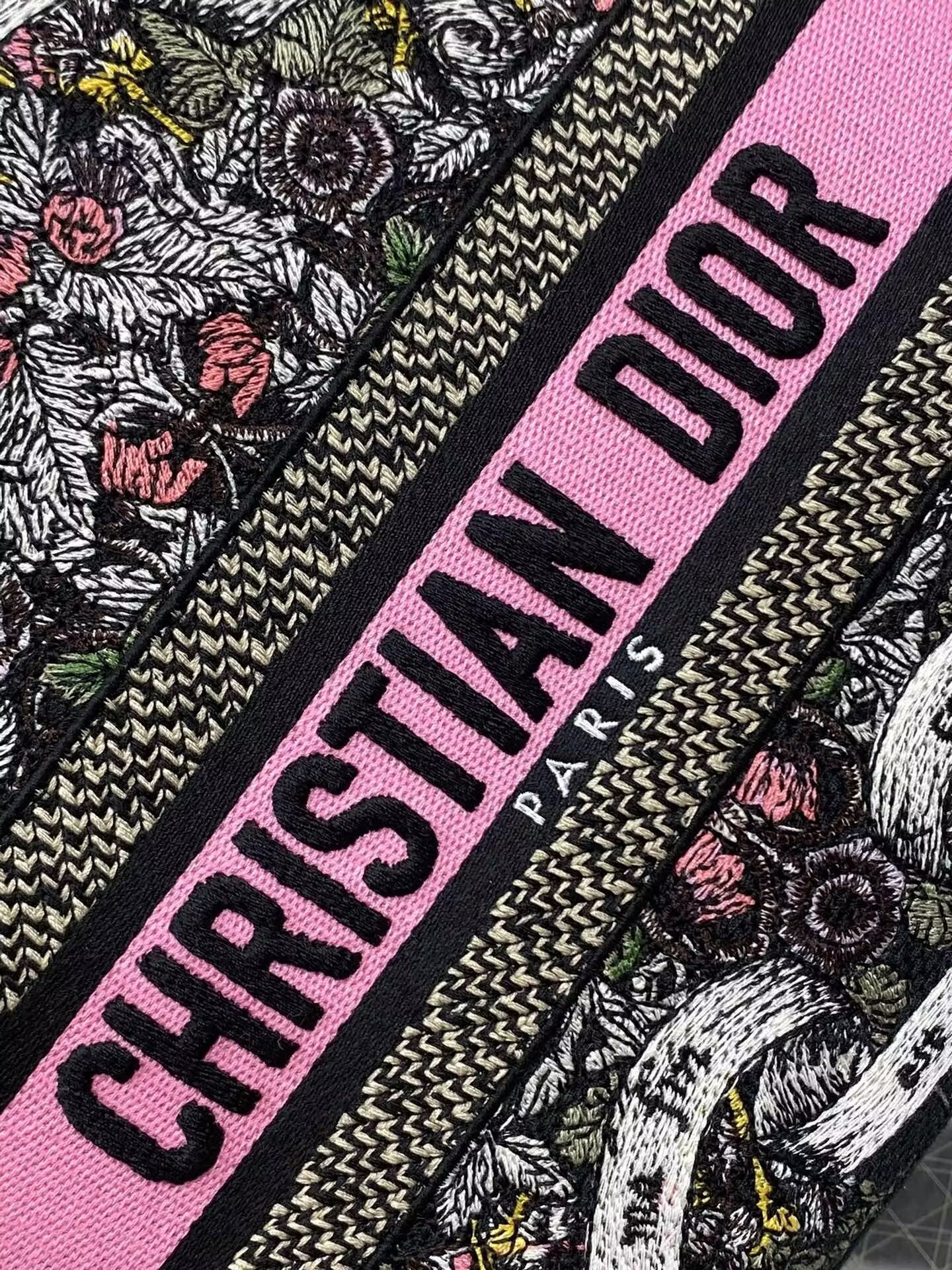 MEDIUM D10r LADY D-LITE BAG 24 x 20 x 11 cm