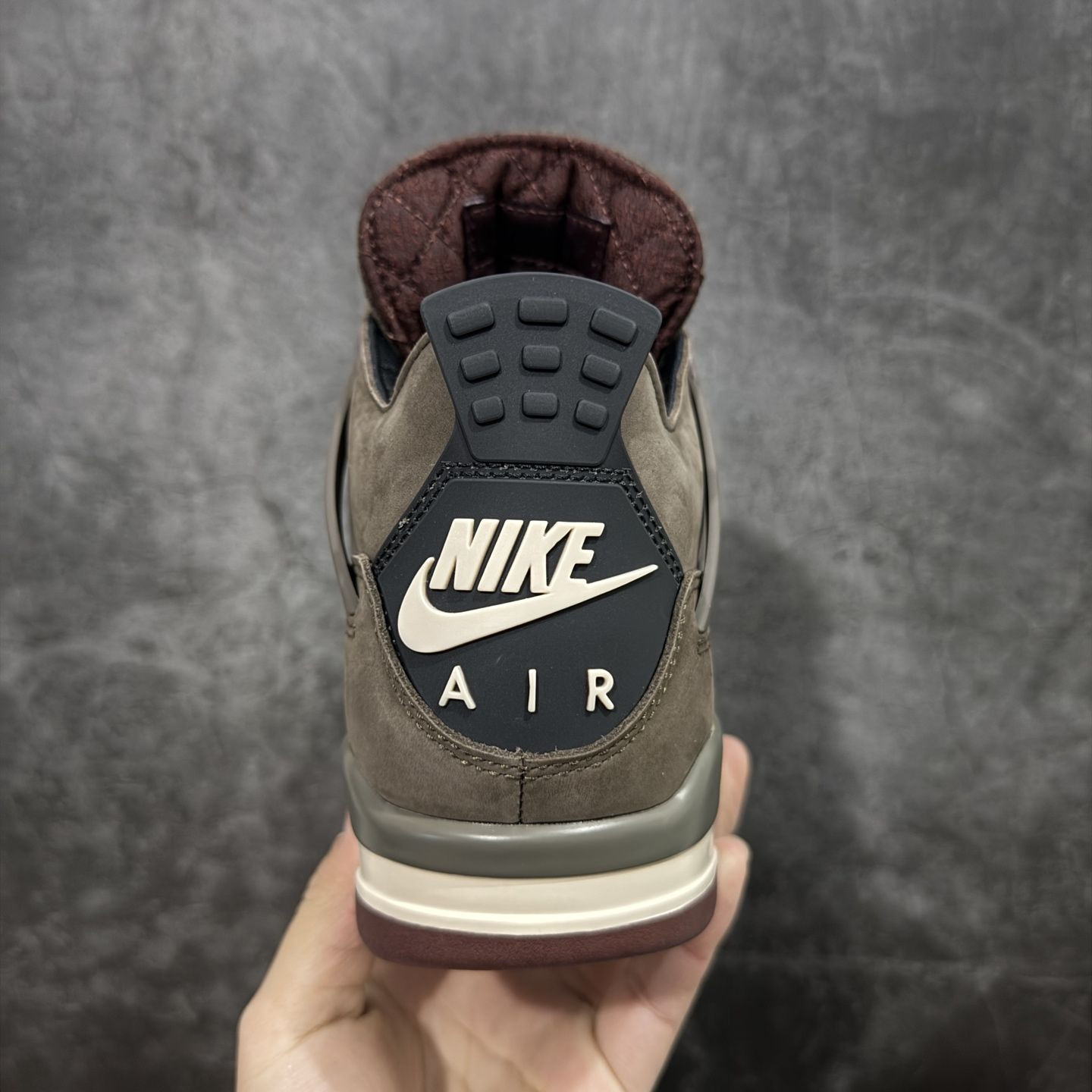 UA Air Jordan 4 Retro