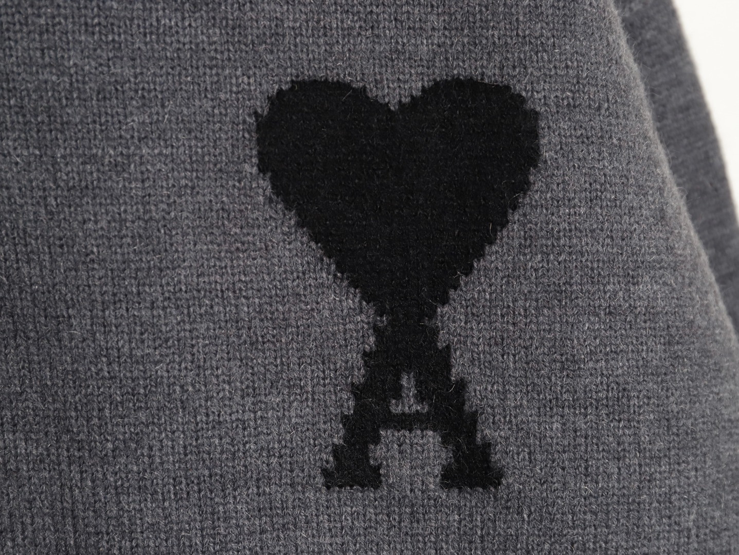 Ami Paris Knitting Sweaters