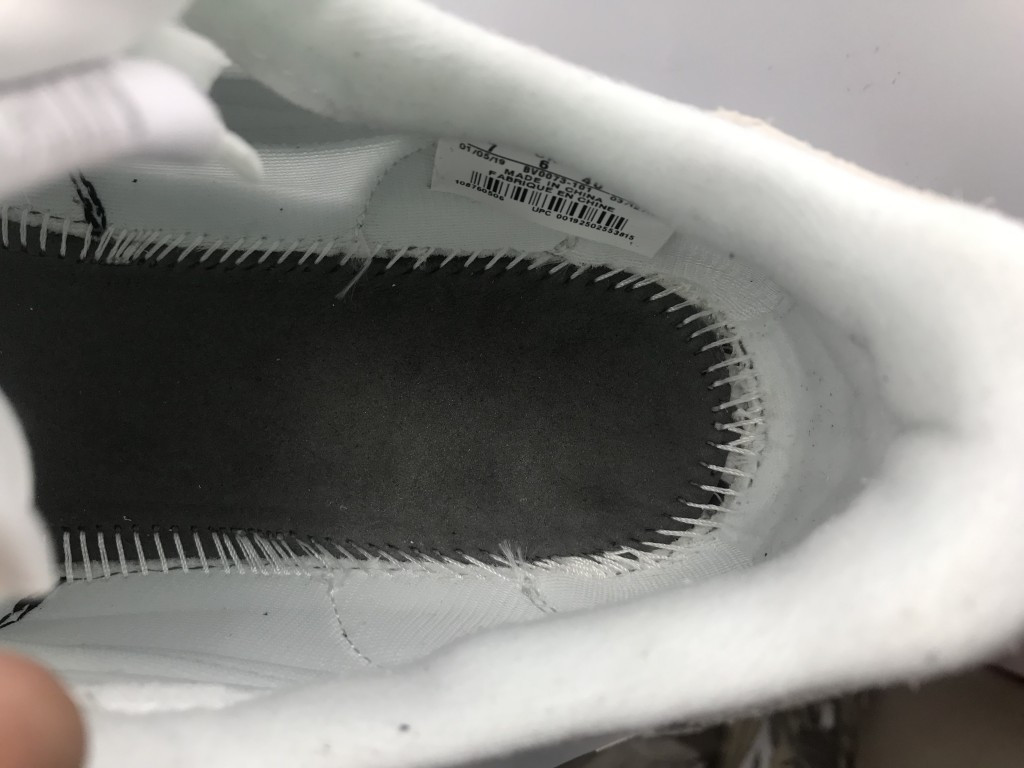 UA NIKE SACAI X LDWAFFLE "WHITE NYLON"