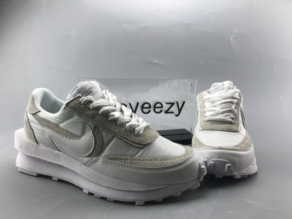 UA NIKE SACAI X LDWAFFLE "WHITE NYLON"