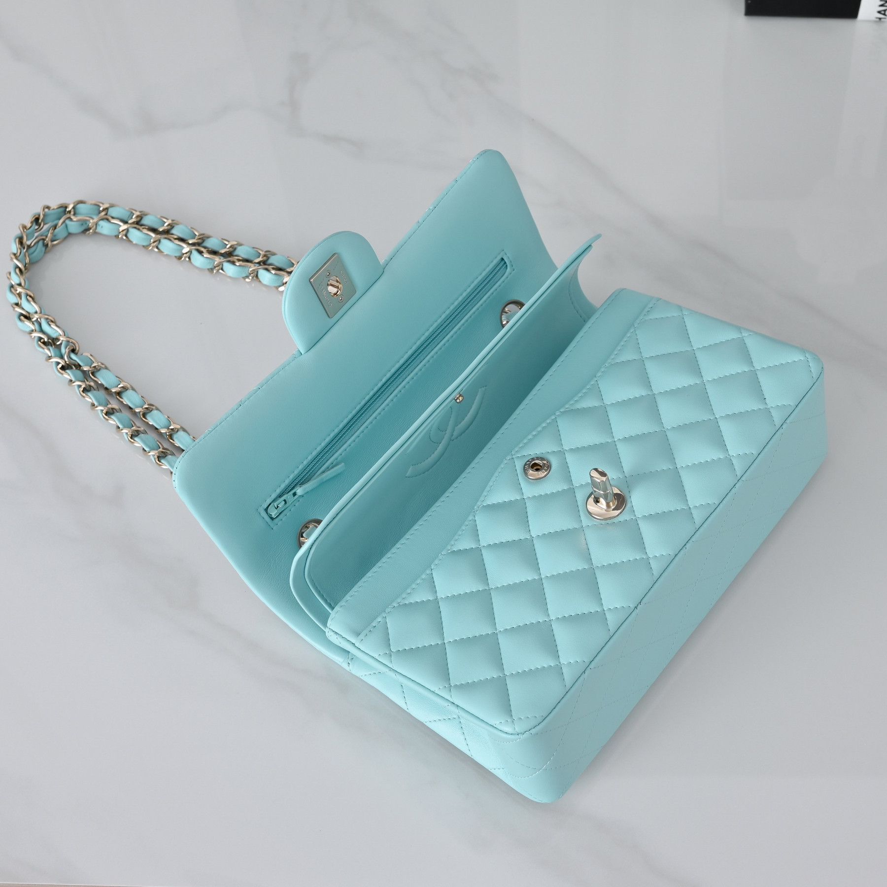 Ch**el classic flap handbag sky blue lambskin with light gold hardware a01113 23x14.5x6cm