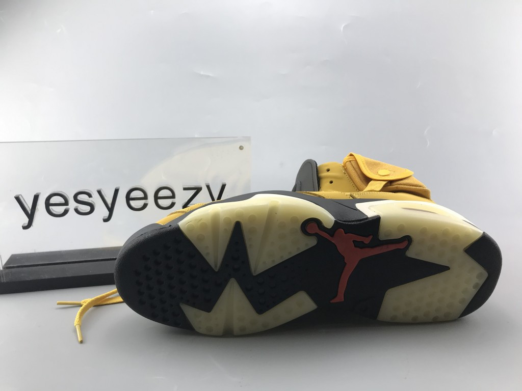 UA TRAVIS SCOTT X AIR JORDAN 6 RETRO CACTUS JACK YELLOW