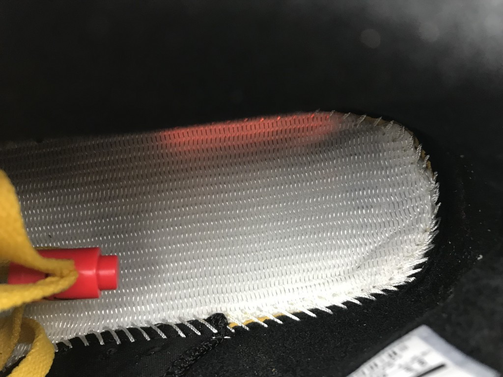 UA TRAVIS SCOTT X AIR JORDAN 6 RETRO CACTUS JACK YELLOW