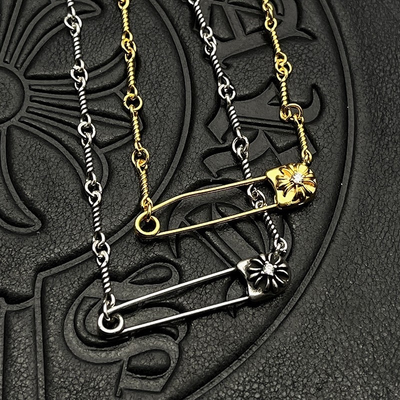 Ch*0me He**ts Twisted Chain Necklace (Chain length 45+5cm)