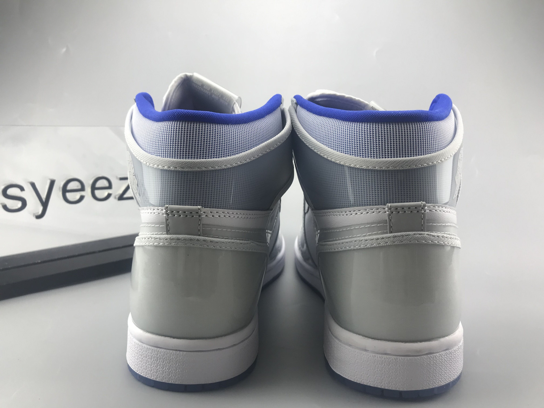 UA AIR JORDAN 1 HIGH ZOOM 