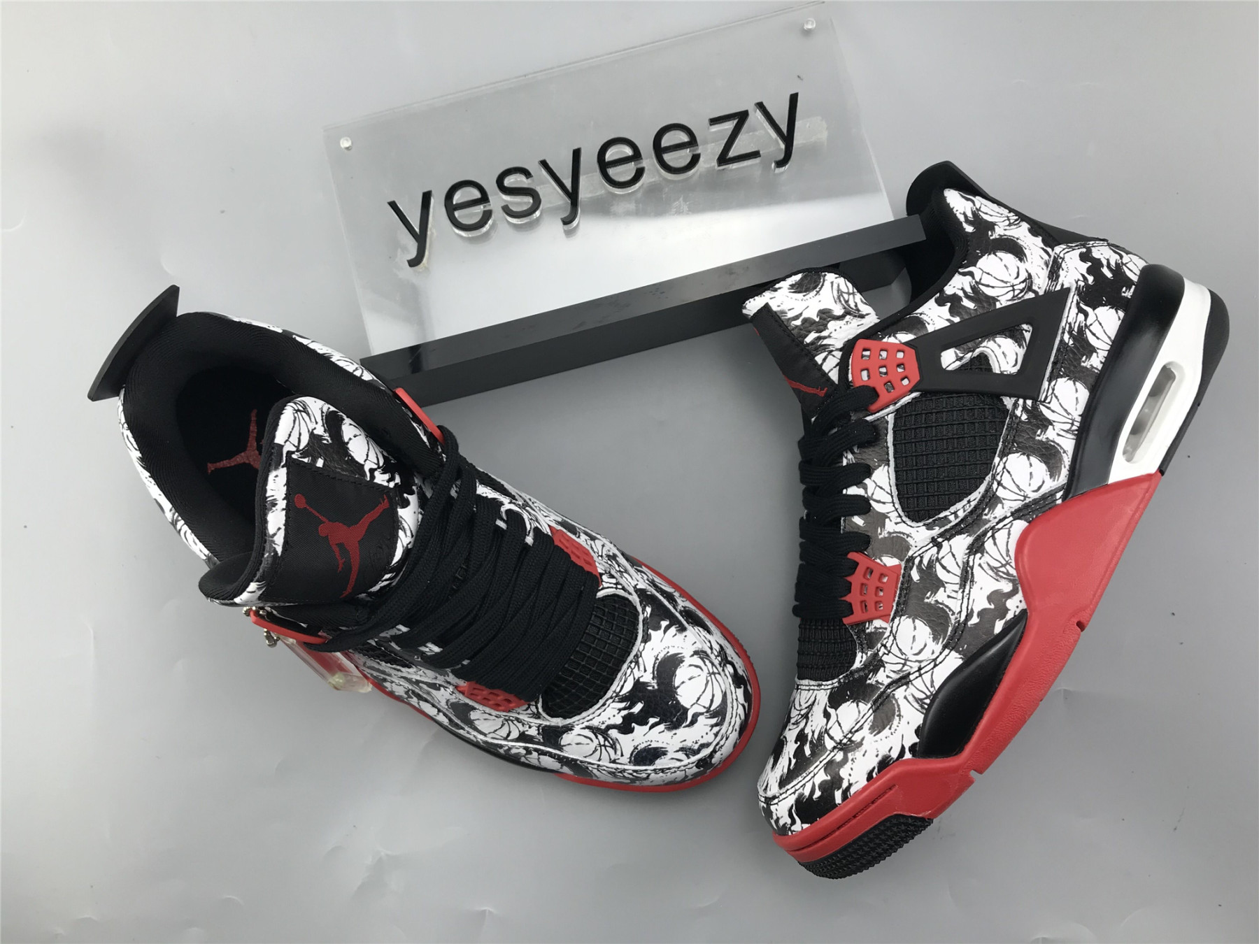 UA AIR JORDAN 4 RETRO SNGL DY