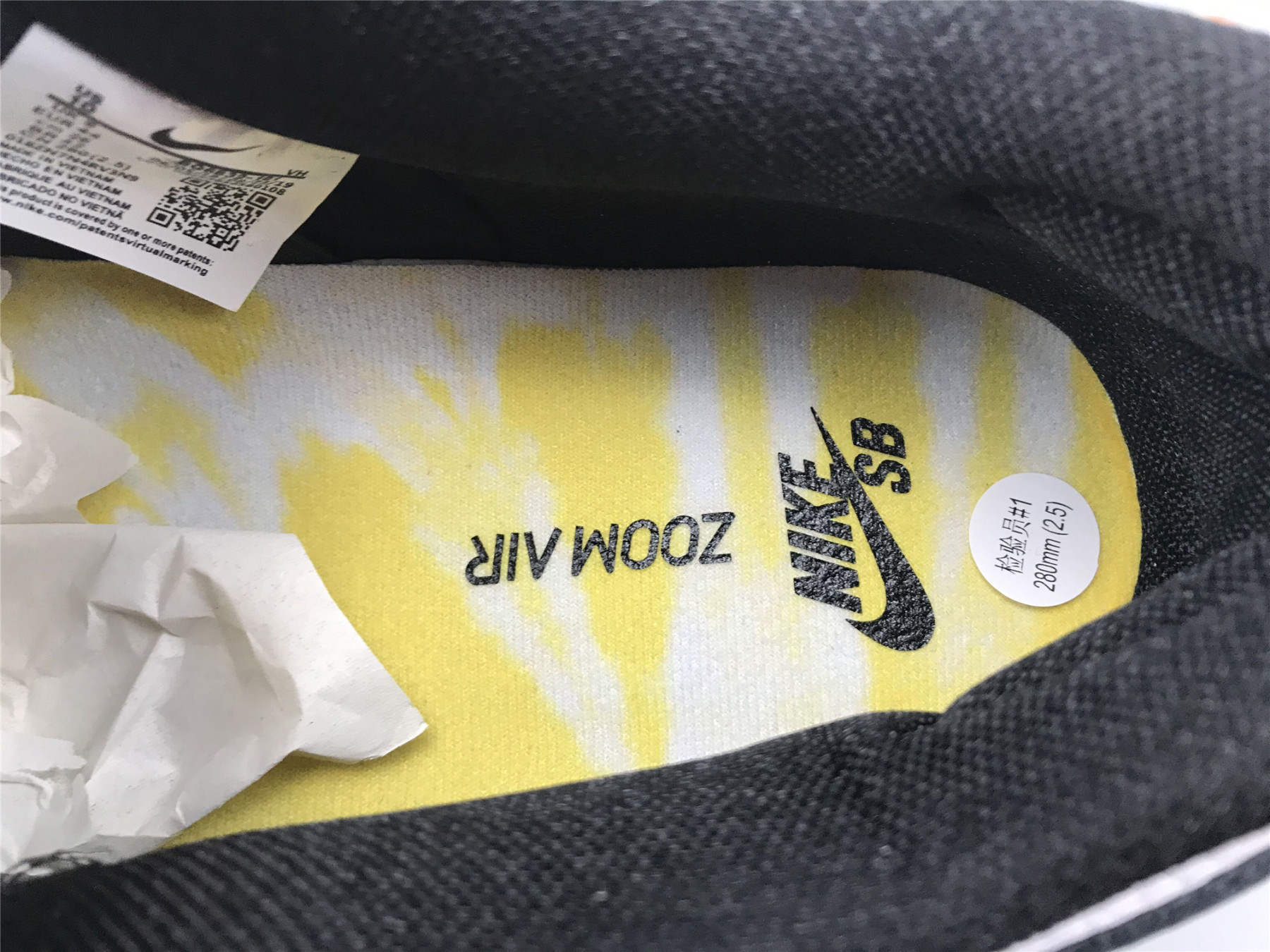 UA NIKE SB DUNK LOW PRO QS "RAYGUN TIE-DYE"