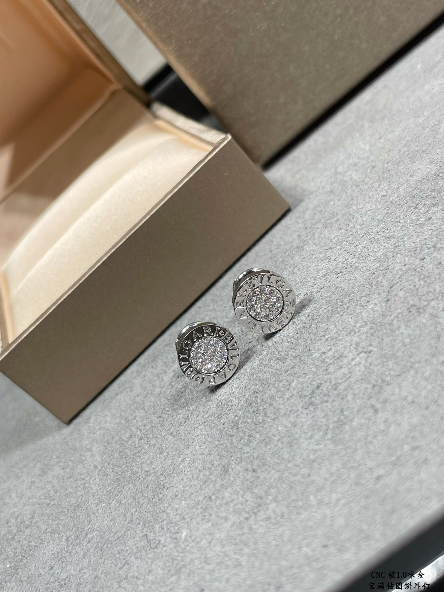 Bv1g*ai D1am0nd round cake Earrings