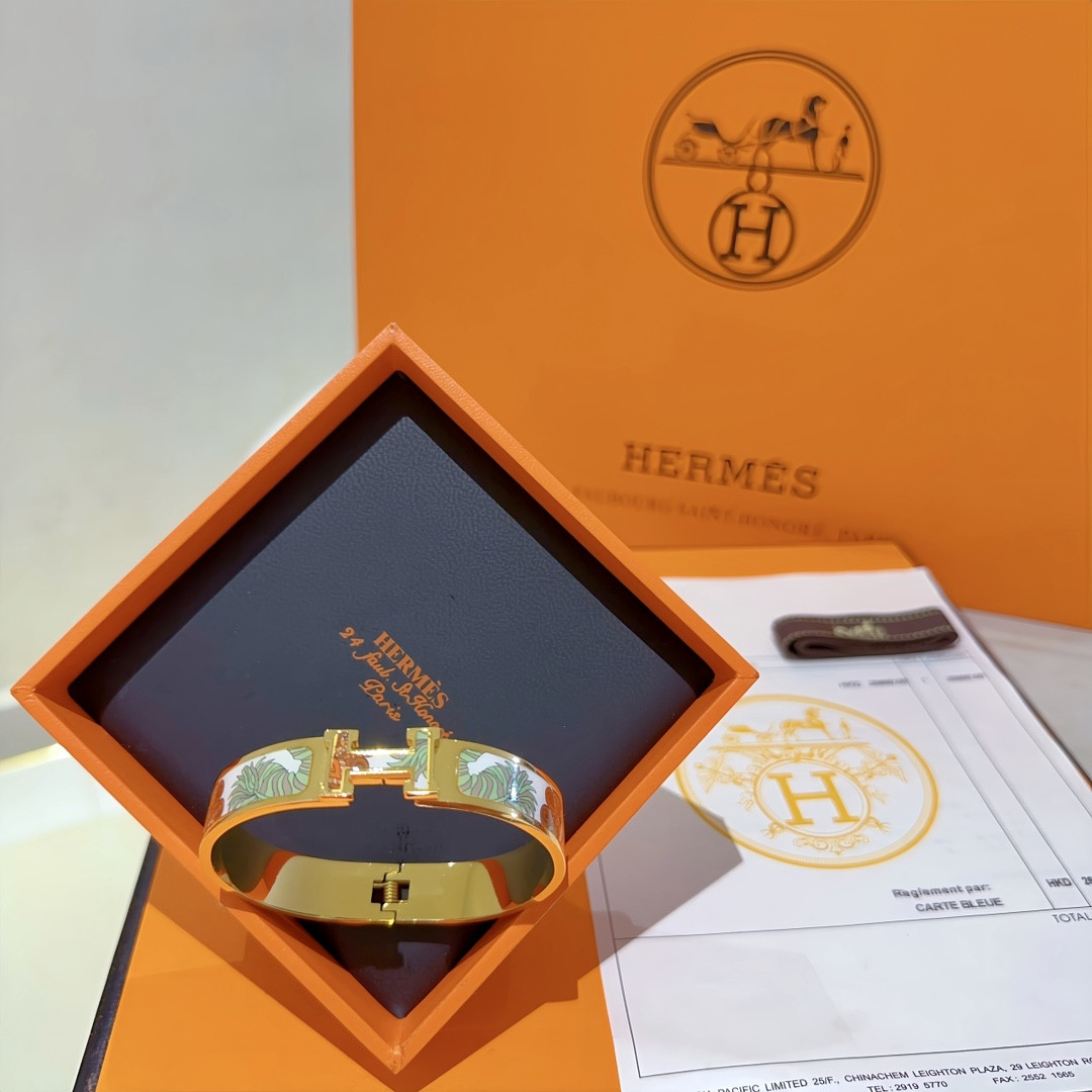 Hermes enamel Bracelet