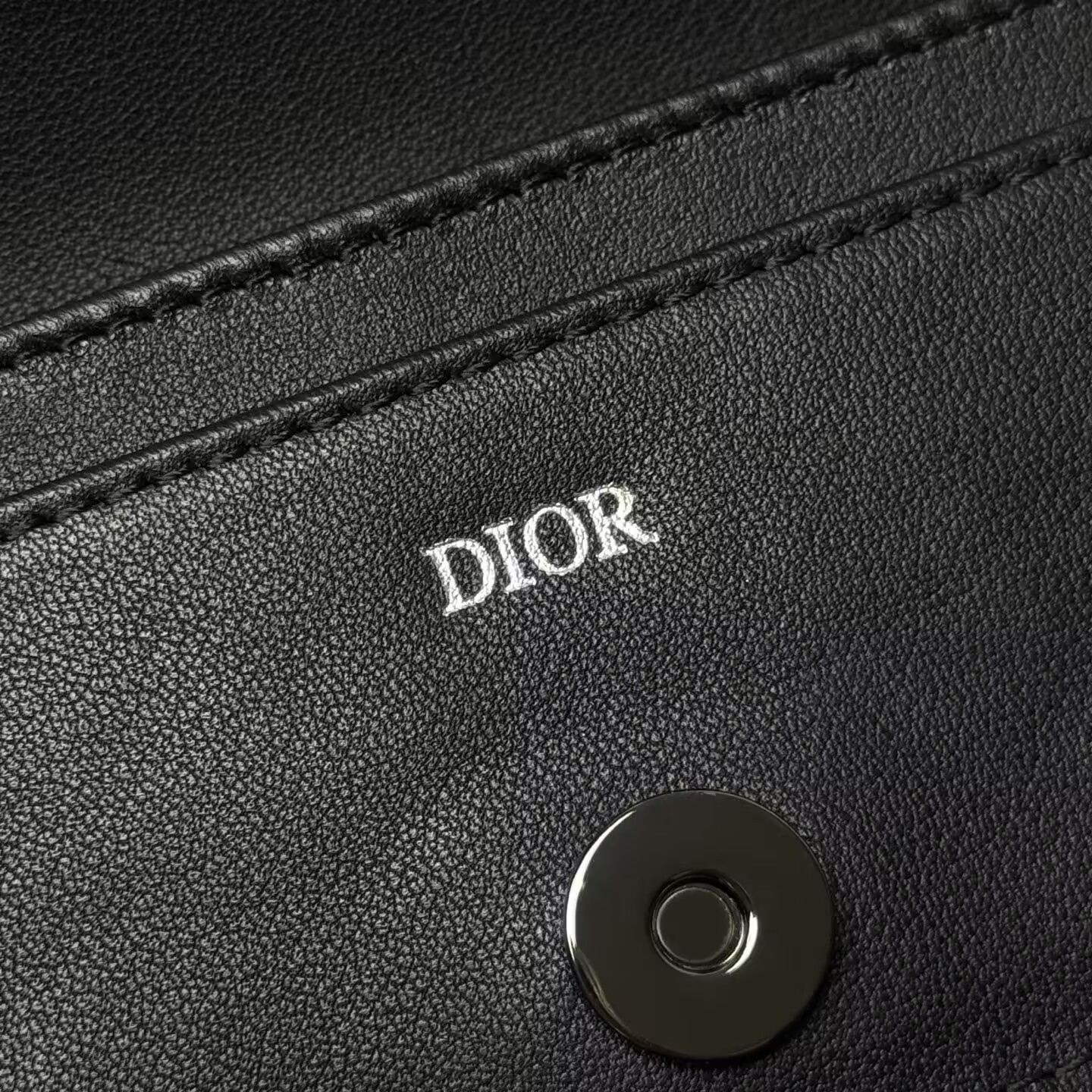 D10r CD Icon Business Card Holder 10.5x7.5x2cm