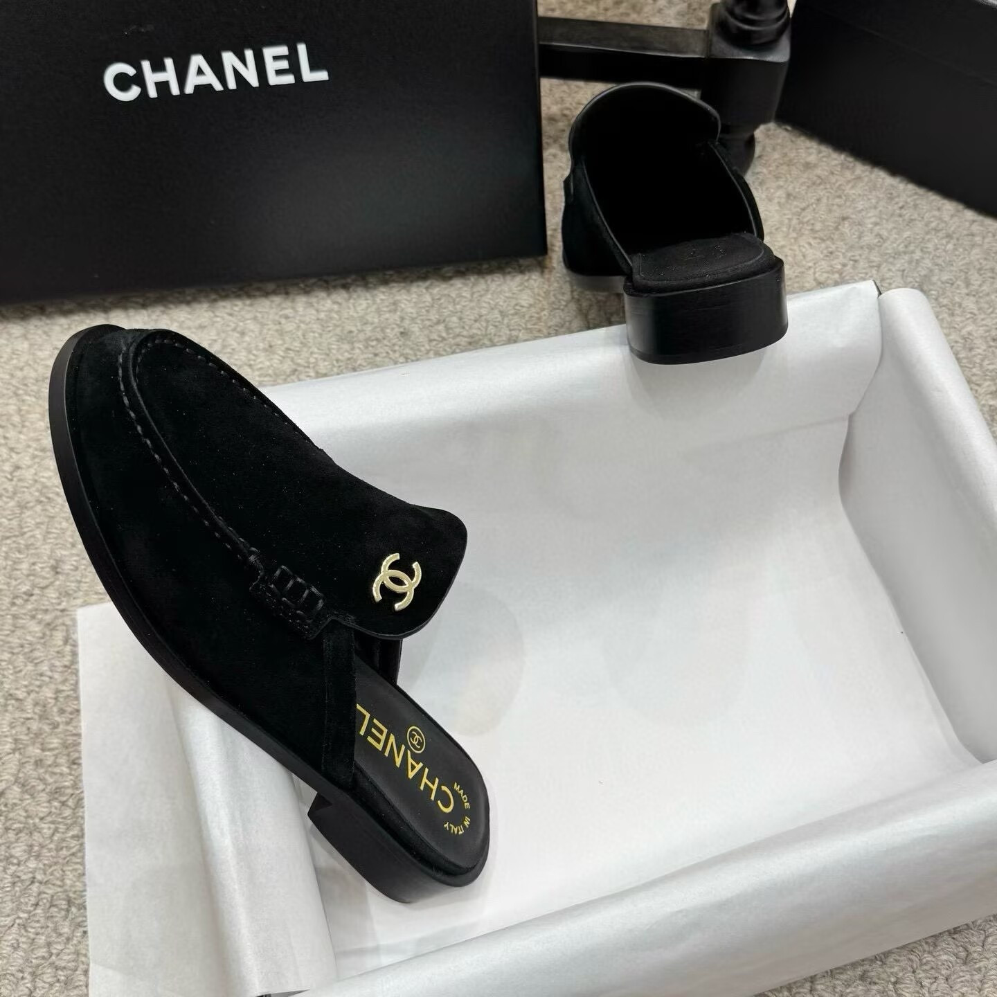 ua Ch**el mules