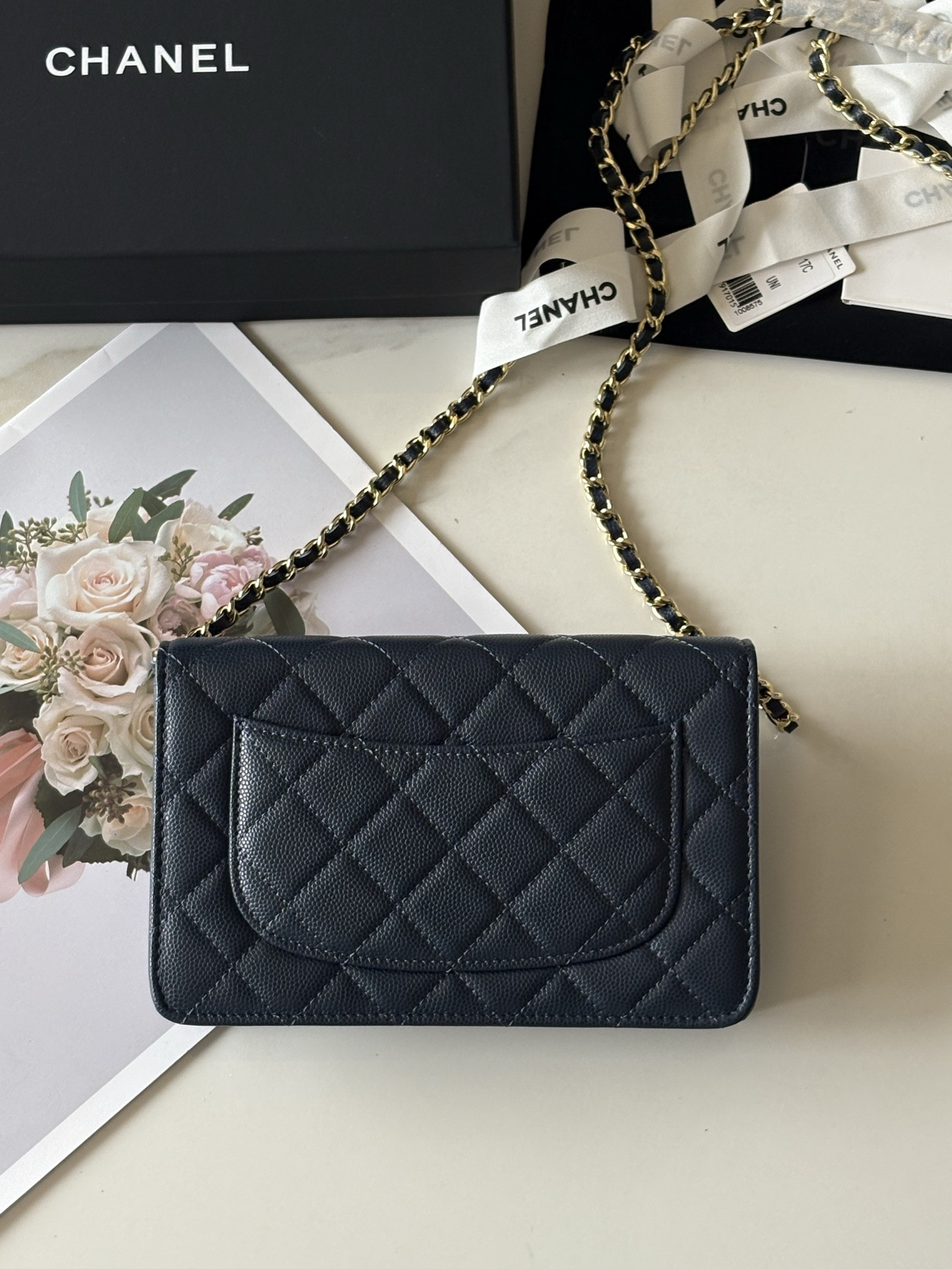 Ch**el Wallet On Chain AS5073 19x13x3.5cm