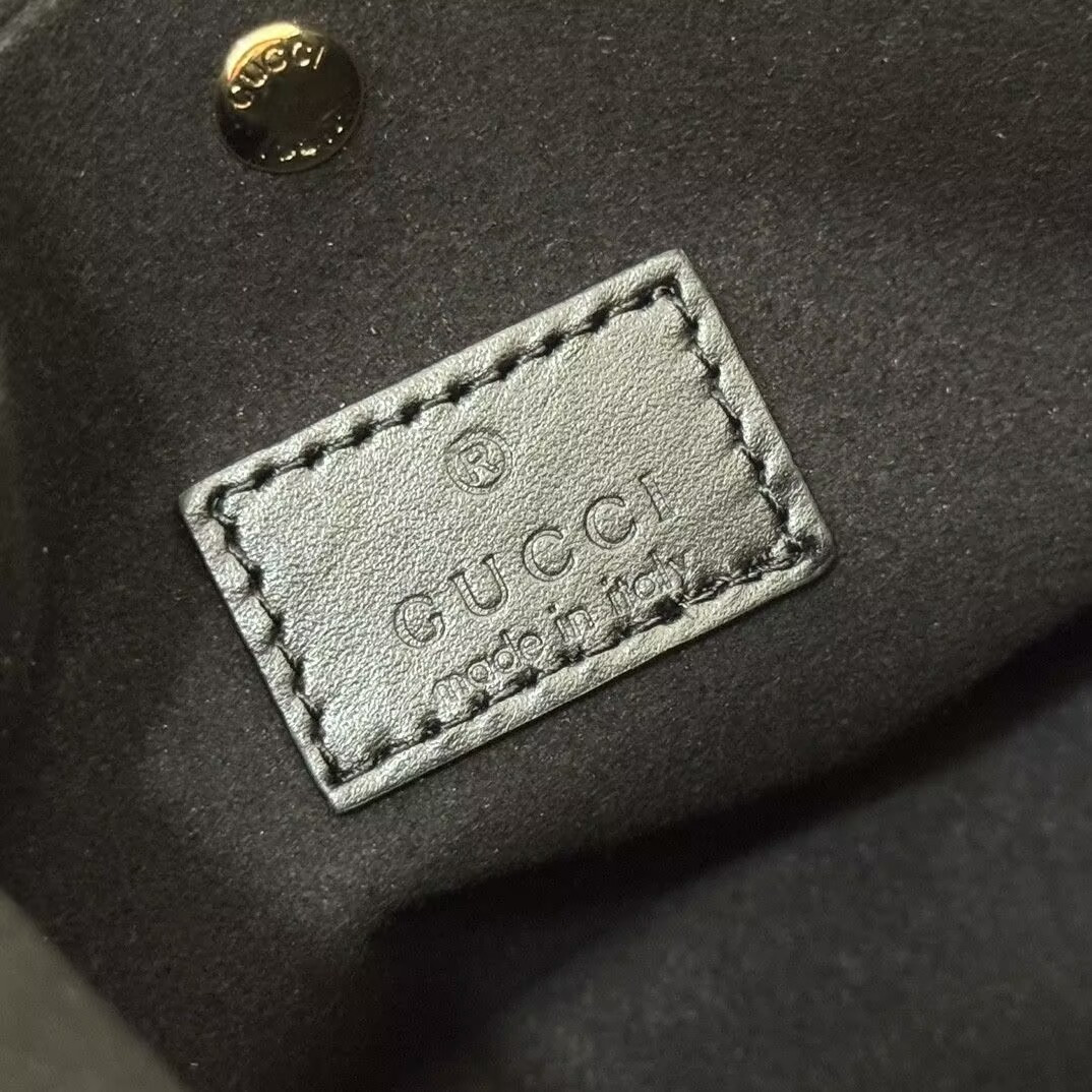 Gvc*1 GG Emblem Small Bucket Bag 19x18x11cm