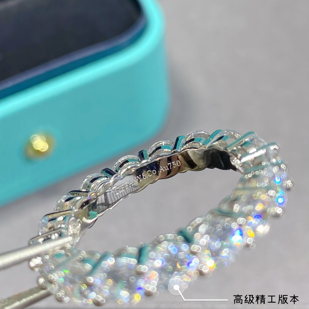 T*f*ny & Co. Wide D1am0nd-Eternity Band Ring Ag925