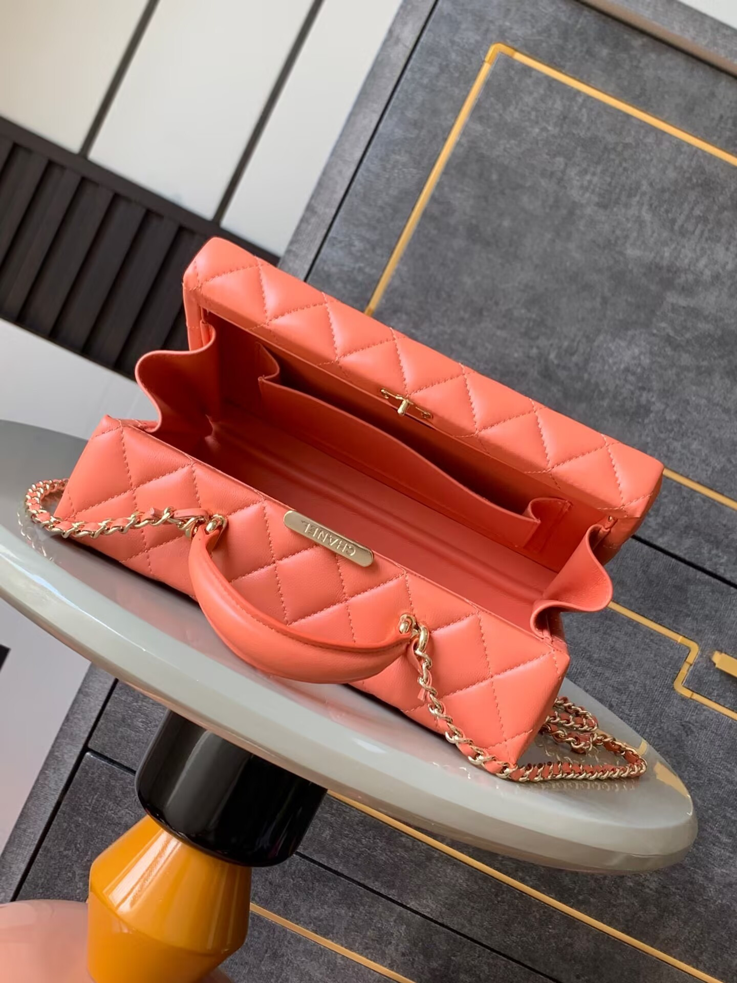 Ch**el Box bag 15x22x7.5cm