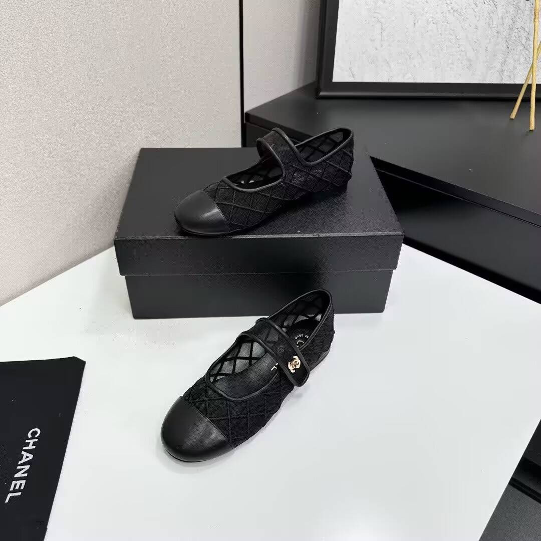 UA Ch**el Mary Jane Ballet Flats