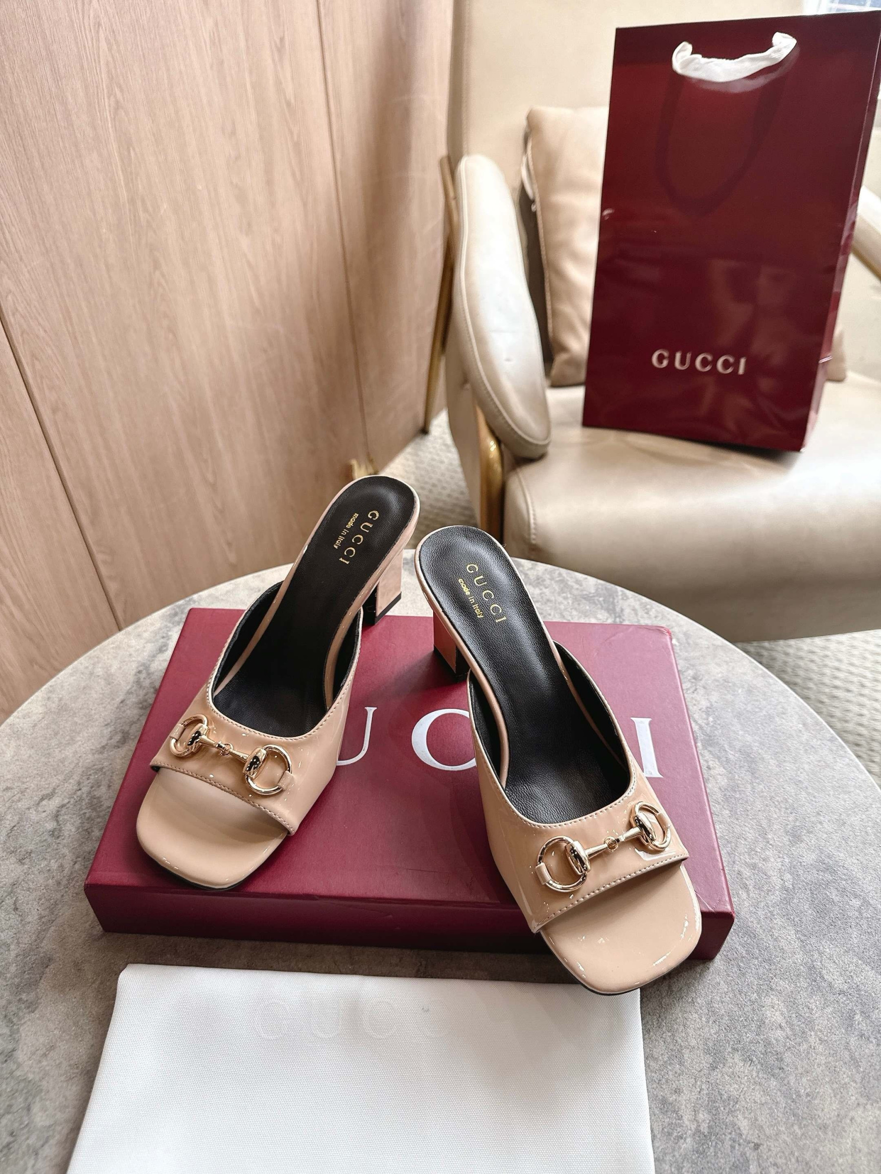 UA Gvc*1 Signora Sandals