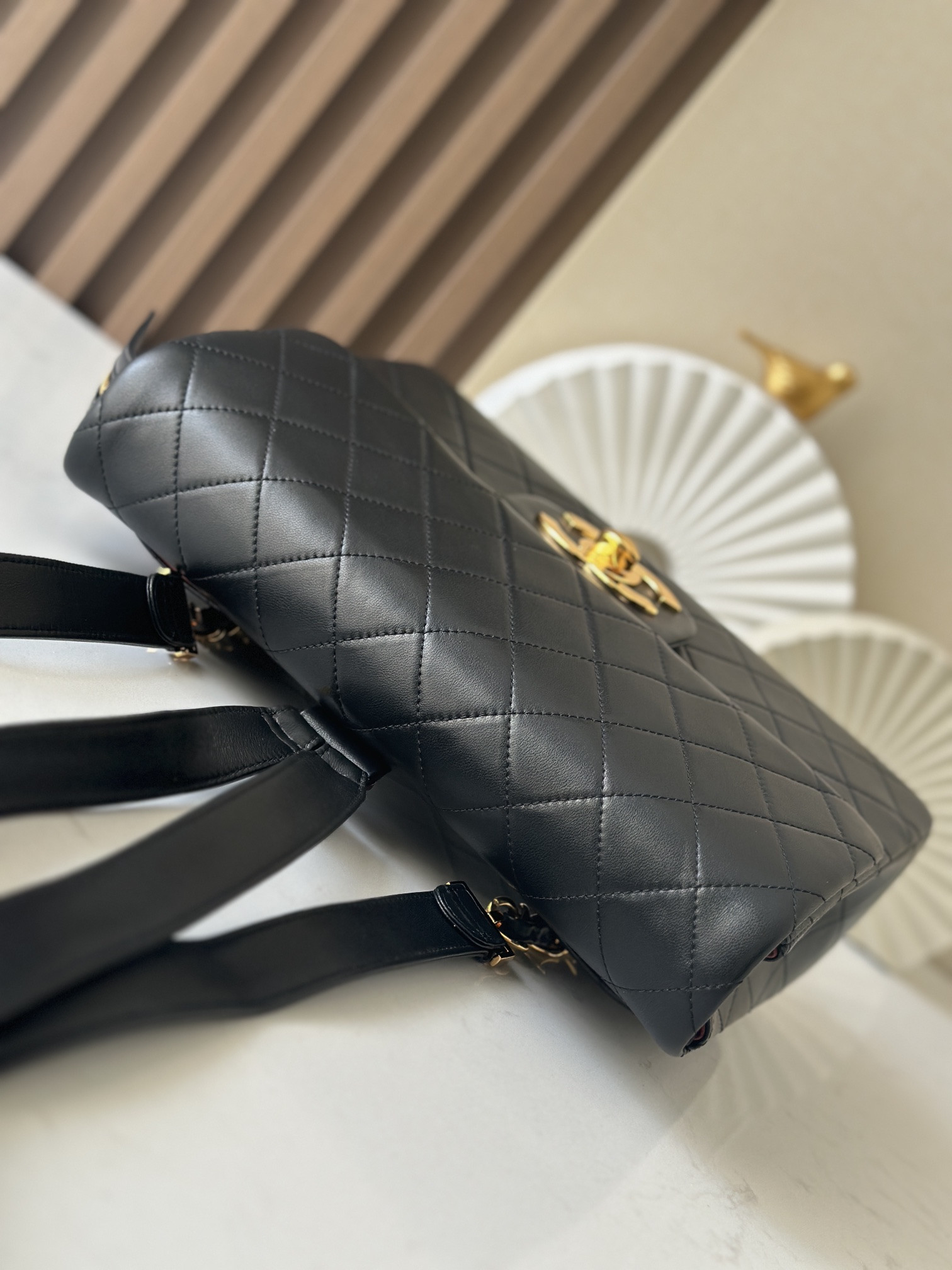 Chanel Flap Backpack AS2219 30x21x8cm