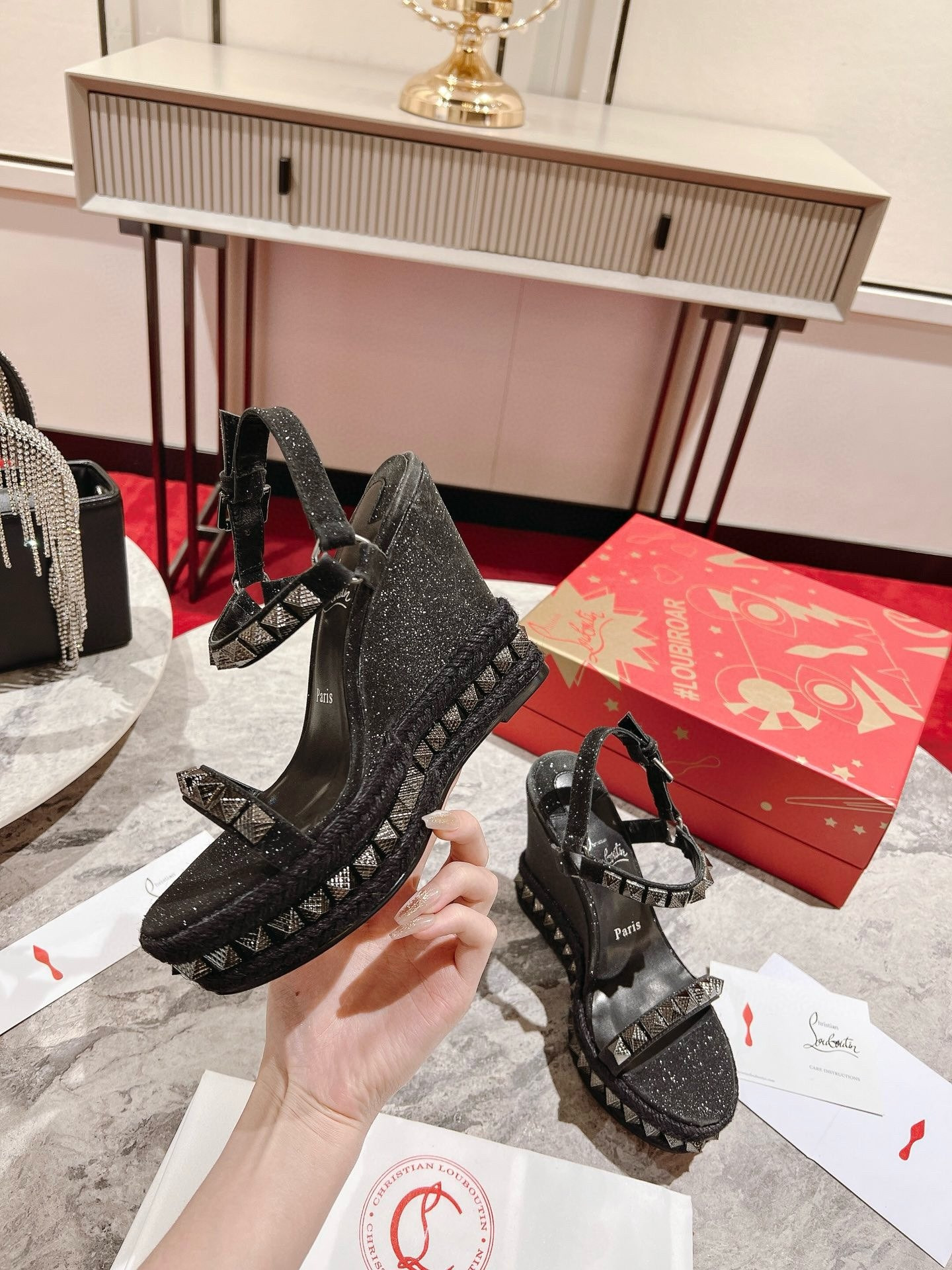 UA Christian Louboutin Pyraclou 120 mm Espadilles