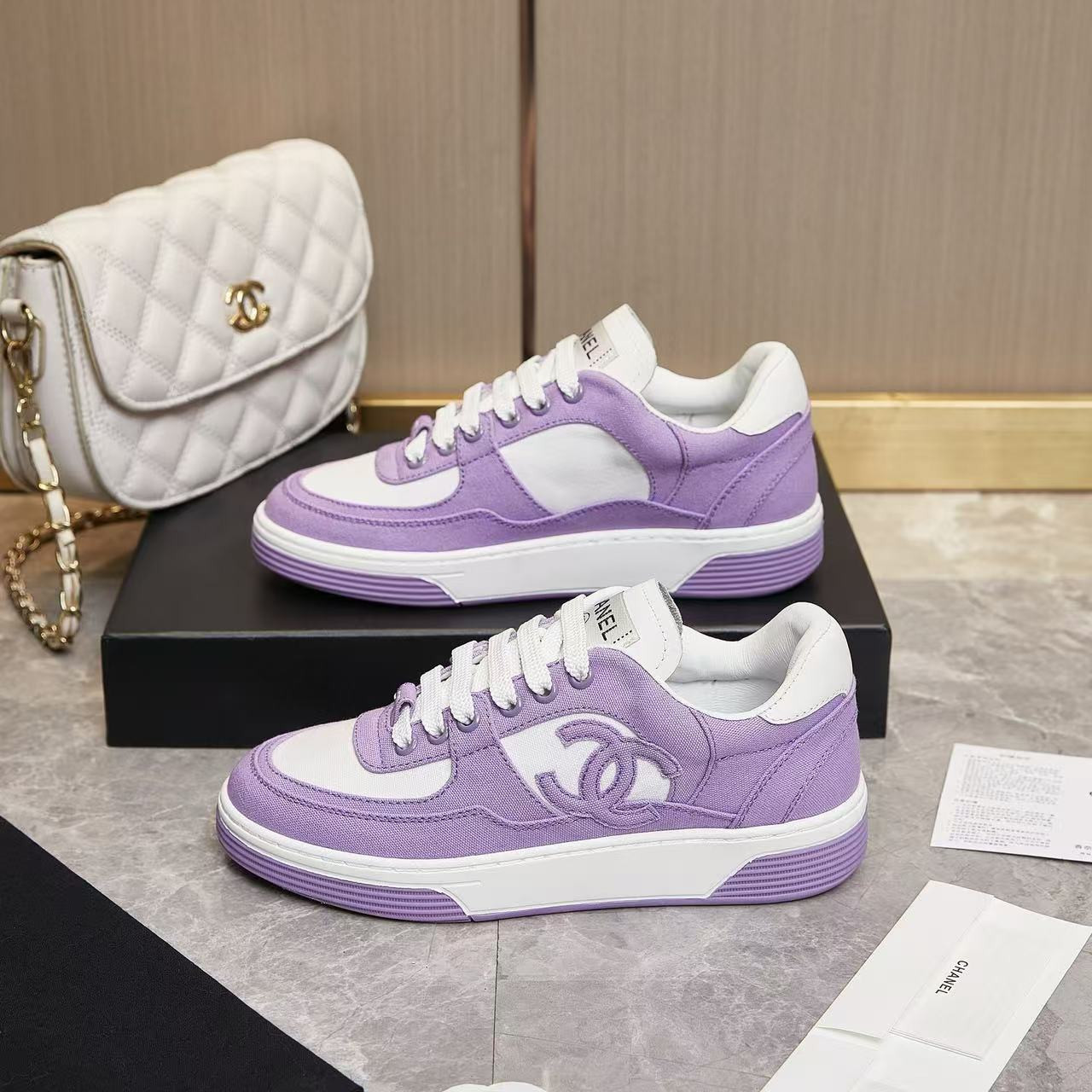 UA Ch**el COCO Sneaker Canvas